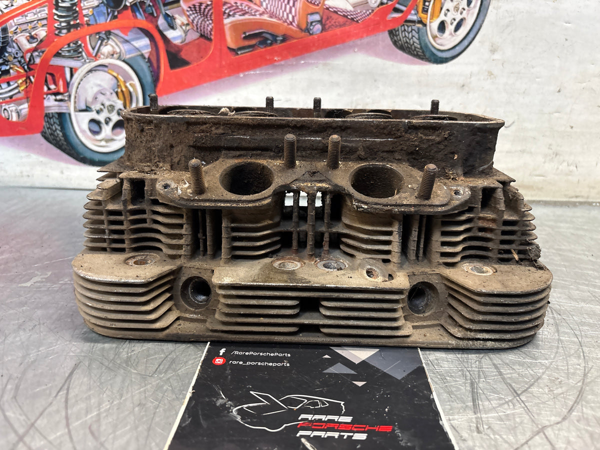 Porsche 914, cylinder head, used 022101372