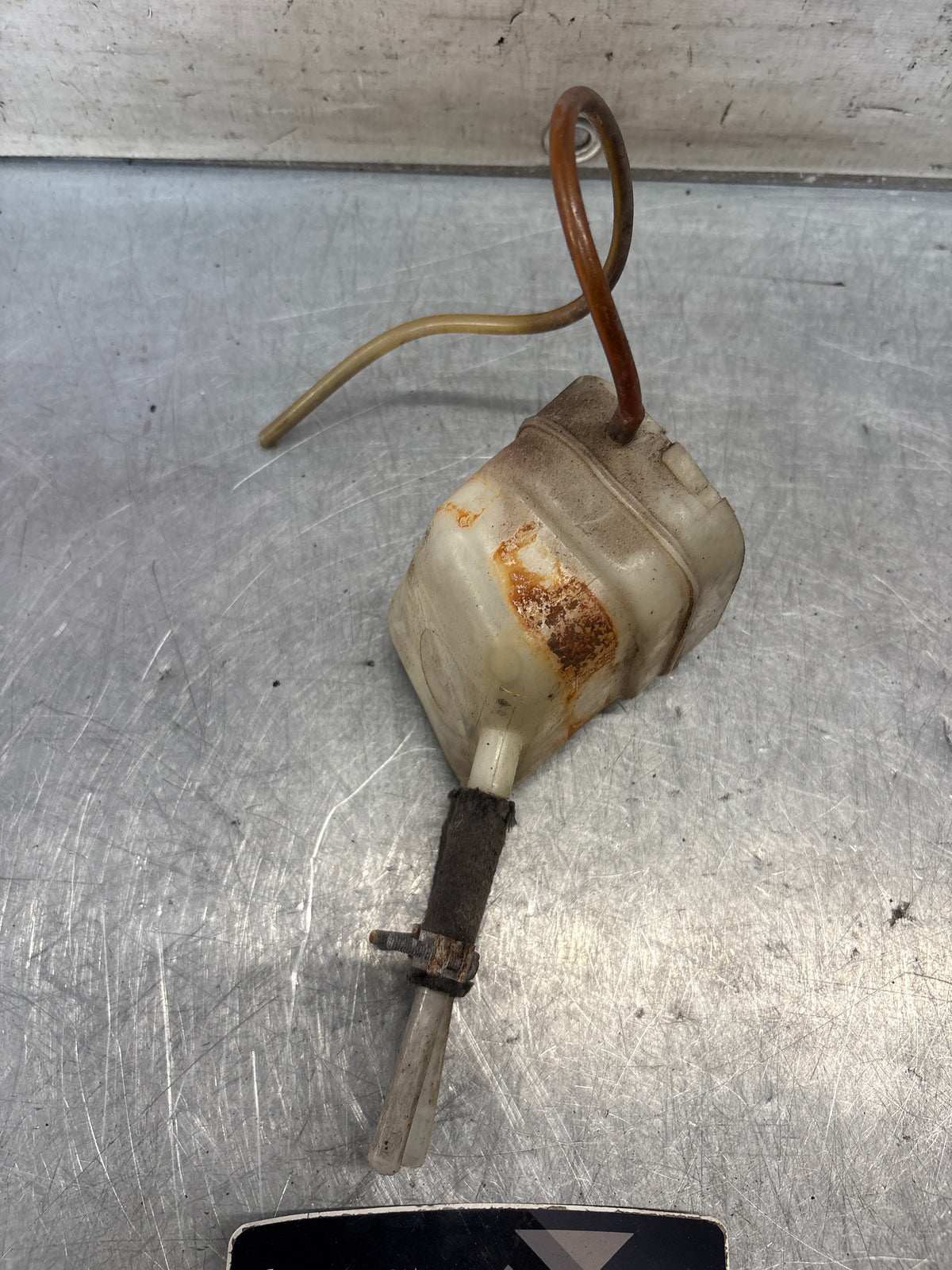 Porsche 911 / 914 brake fluid reservoir, used 91135501313