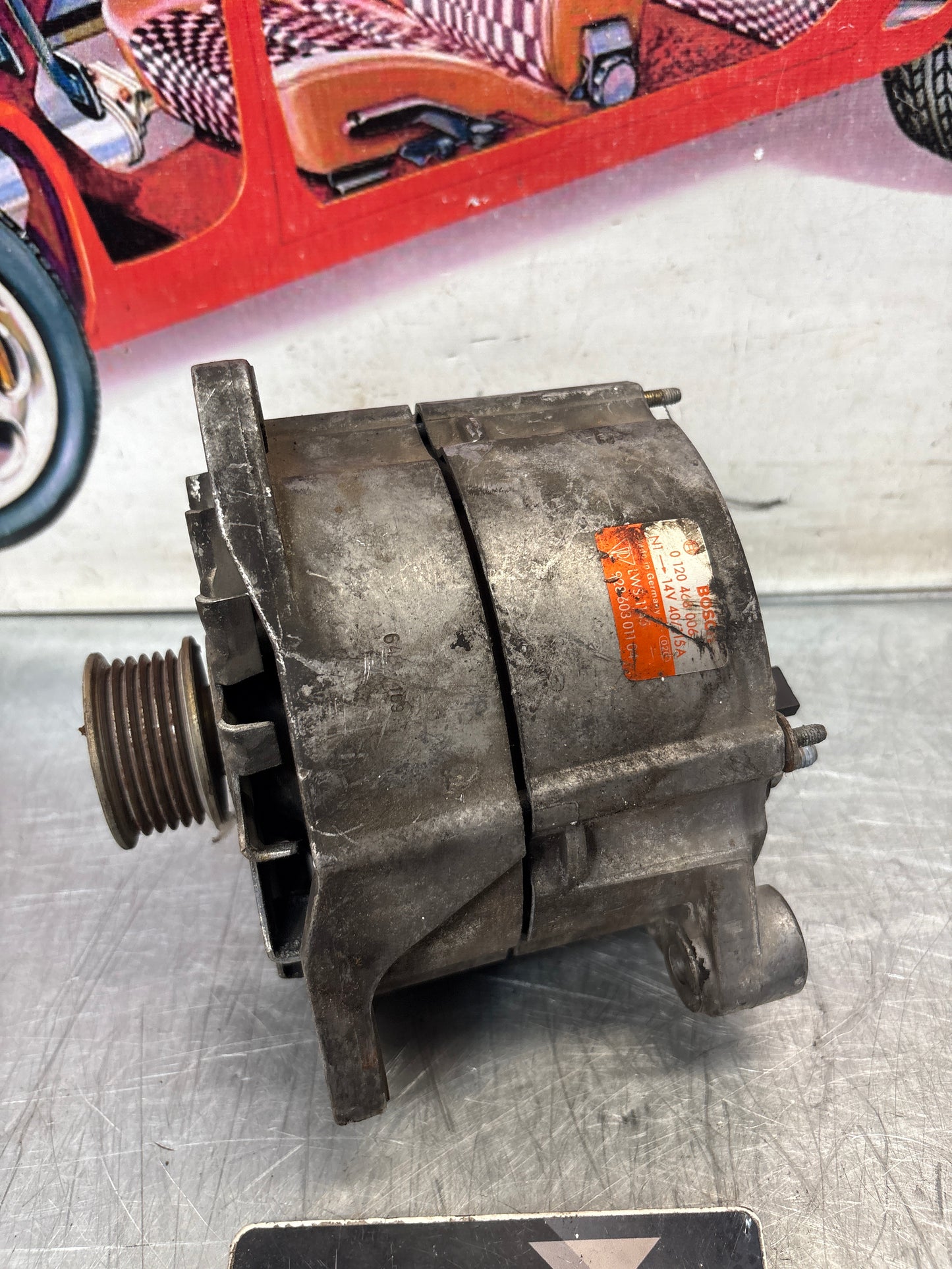 Porsche 928 Alternator, used 0120468006 / 92860301104