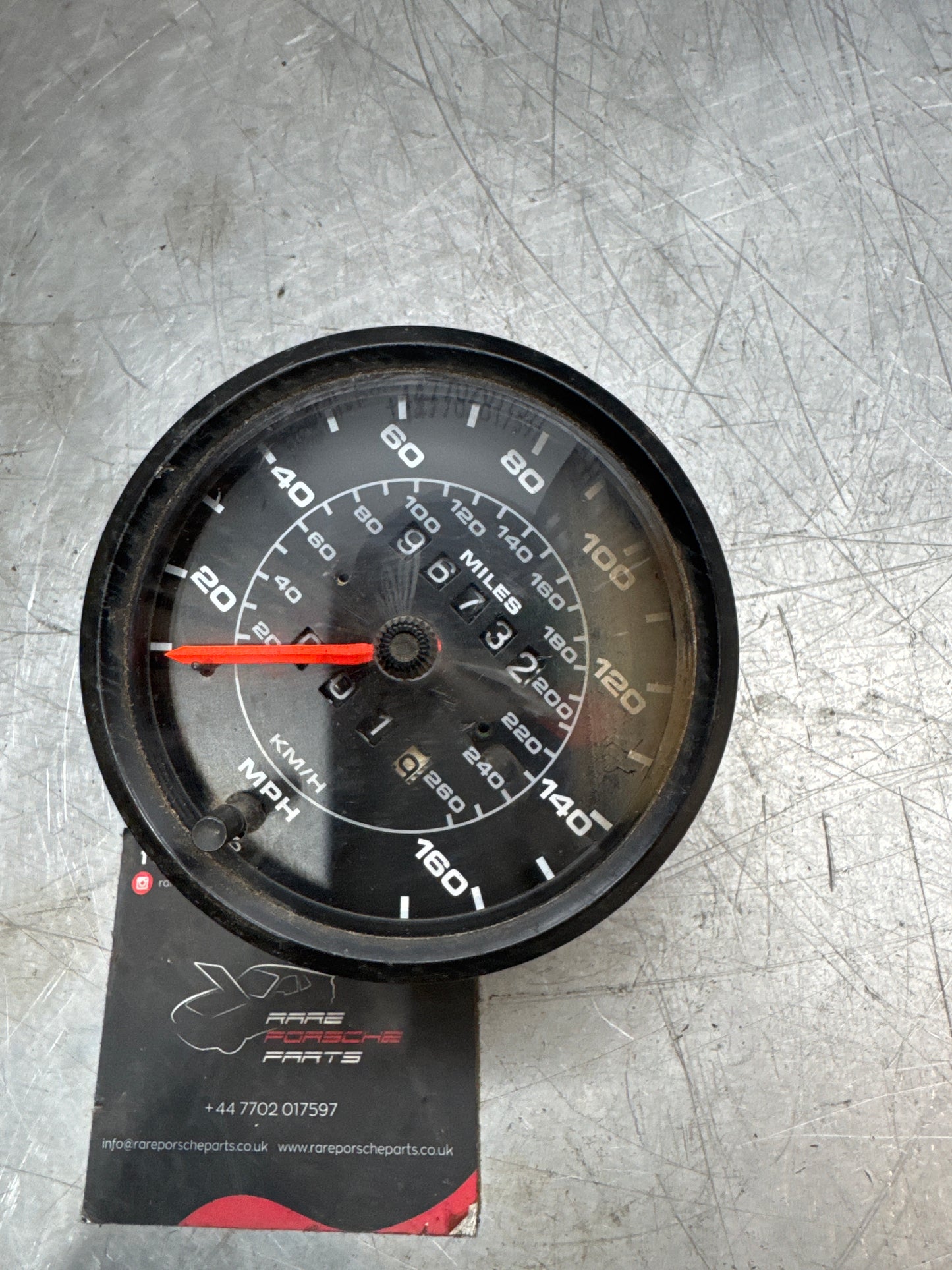 Porsche 924 speedometer 94464102500 spares or repair 96732 MILES