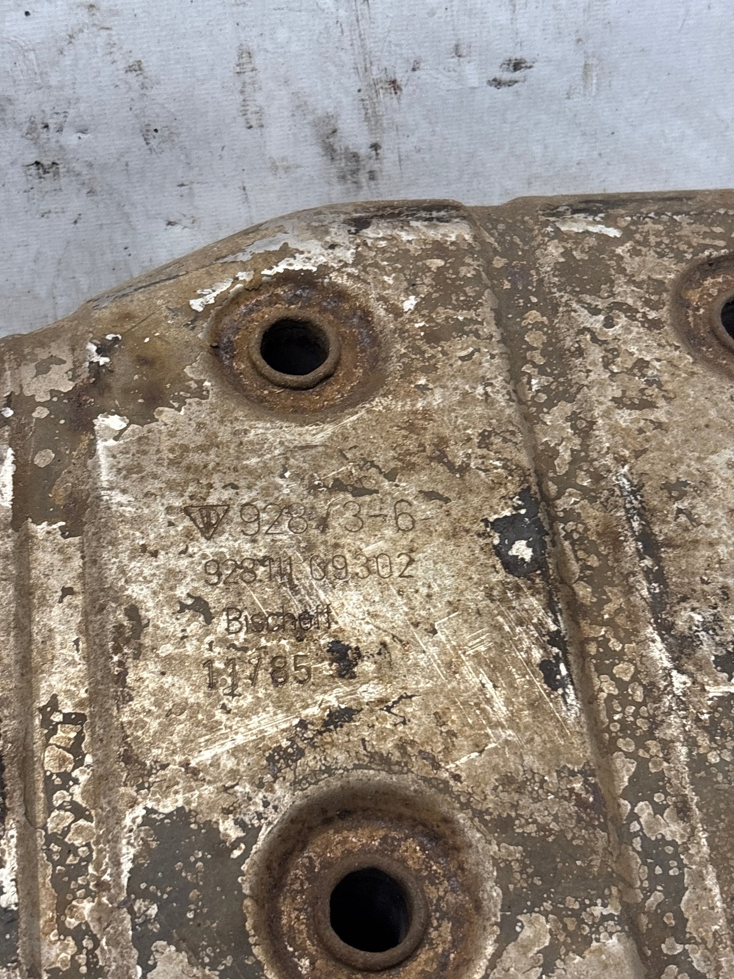 Porsche 928 Left side silencer, used 92811109302