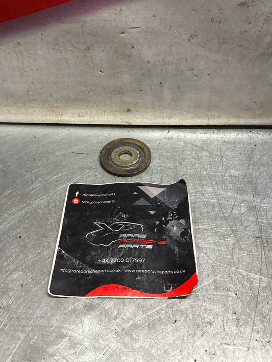 Porsche 928 wishbone bearing pin plate, used 92833164700