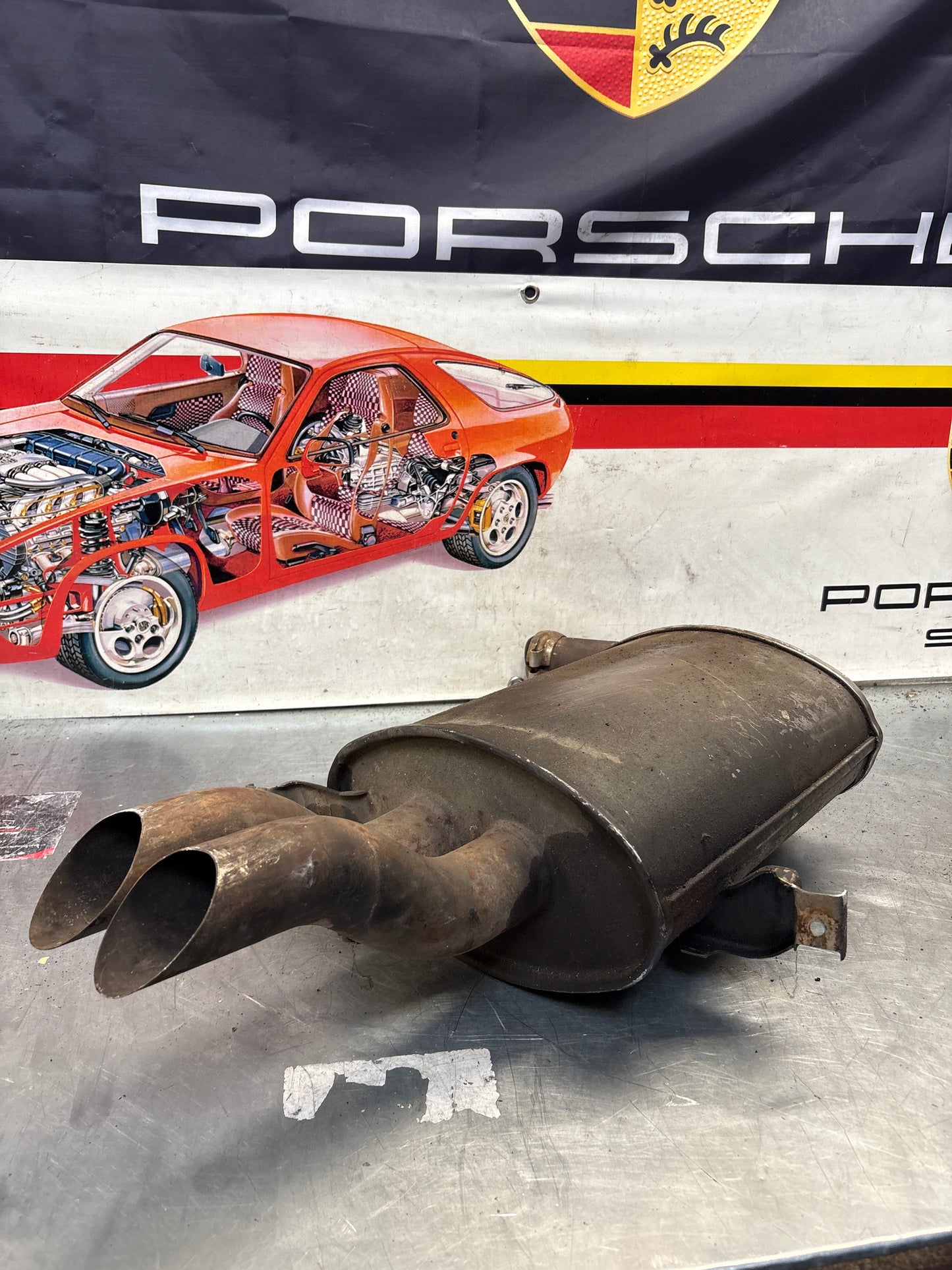 Porsche 928 rear exhaust box, used 92811109704