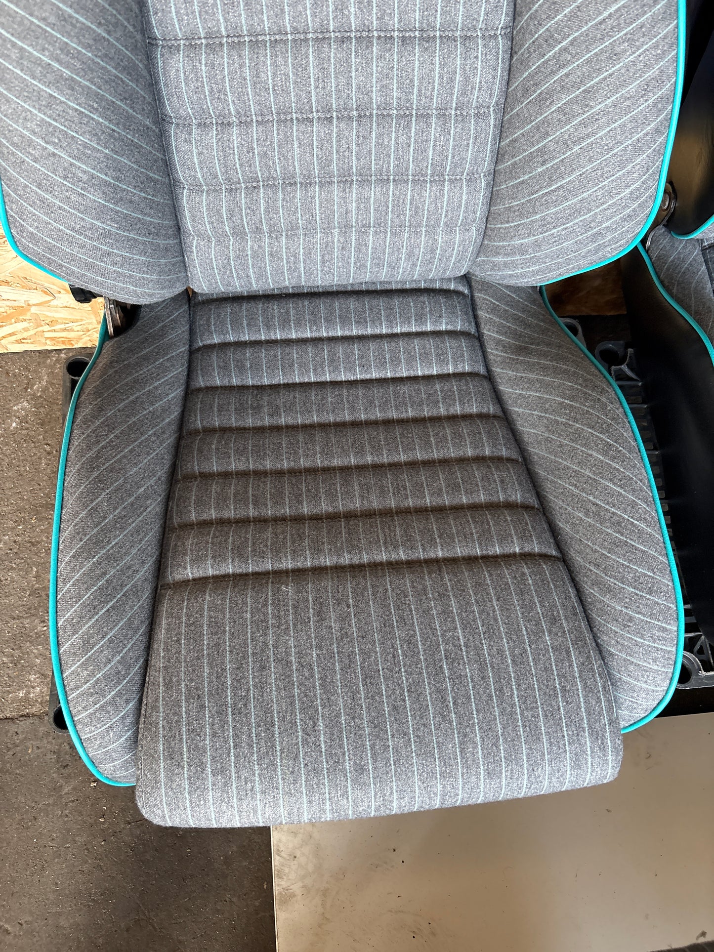 Porsche 924S Le Mans Recaro Sport seats set