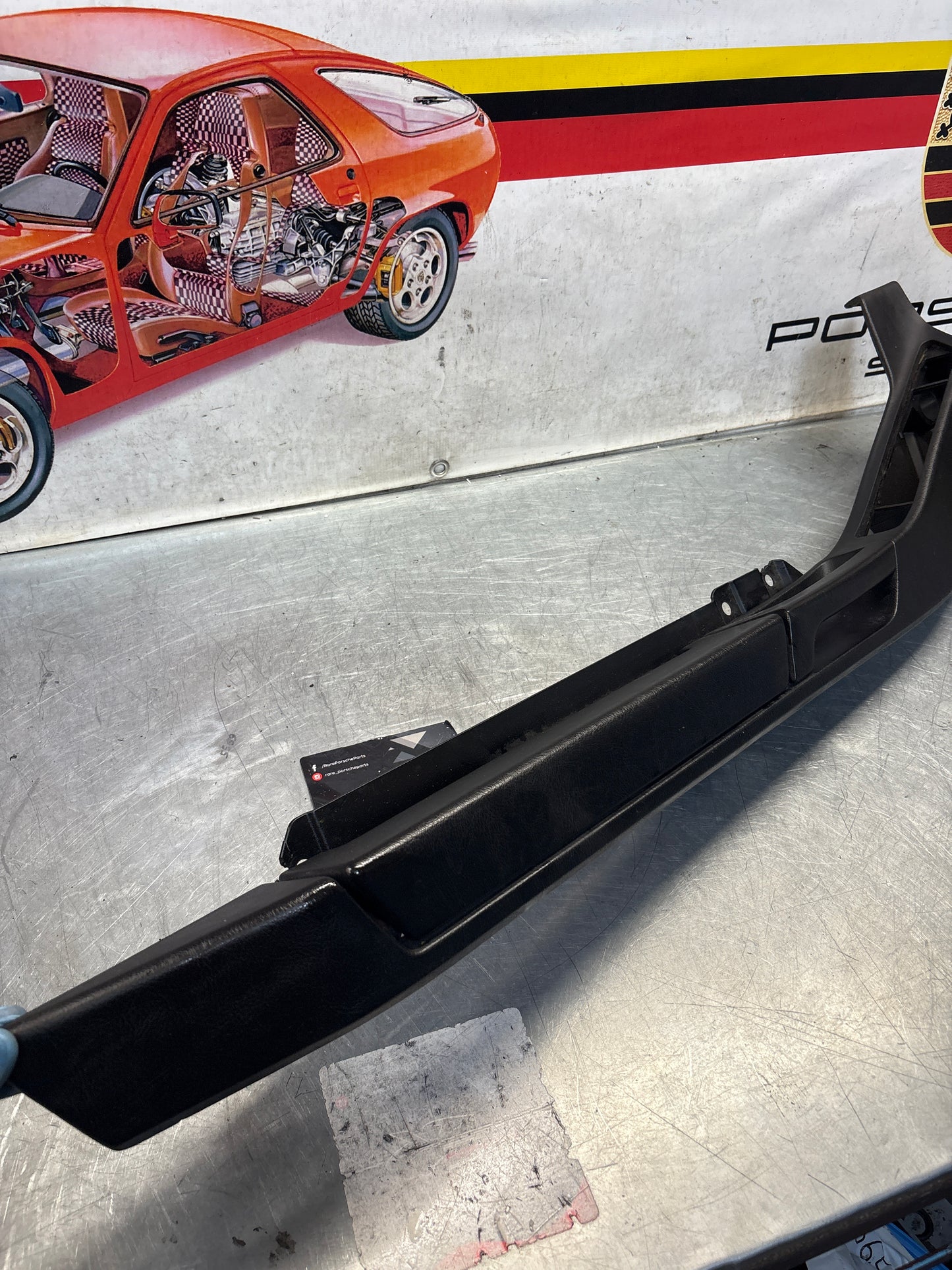 Porsche 928 burgundy door armrest, left, off side, 92855510103, used