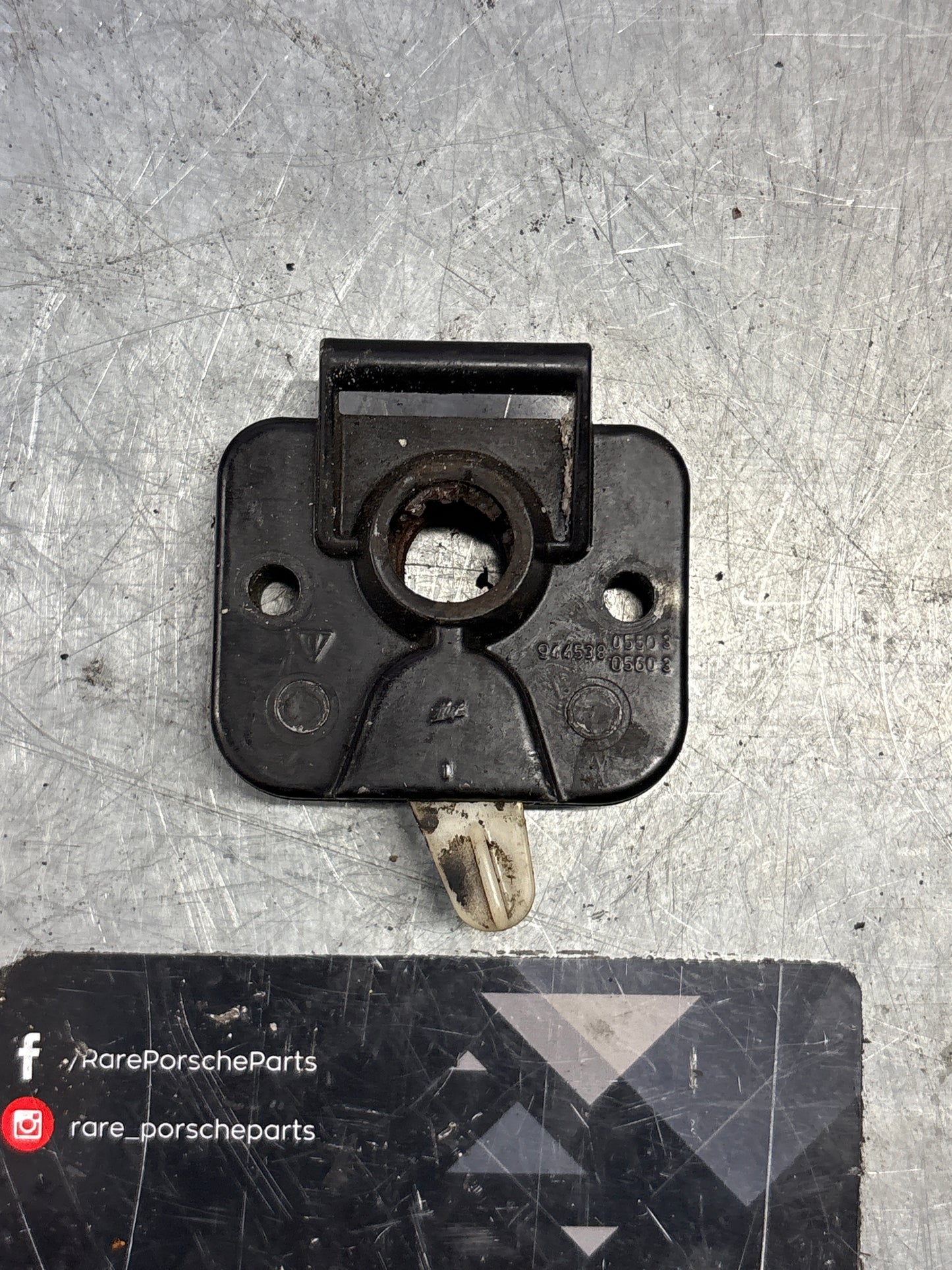 Porsche late 924 944 Boot From 85.5 Tailgate hatch lock from left 94453805503 used