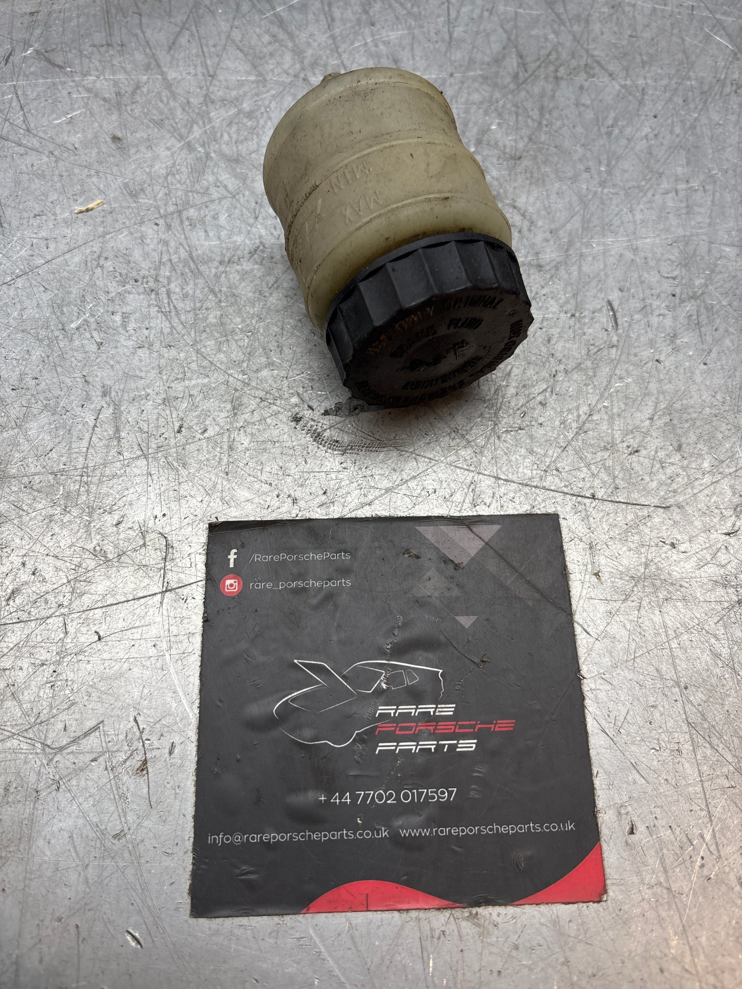 Porsche 924S / 944 clutch cylinder reservoir, used 944432210