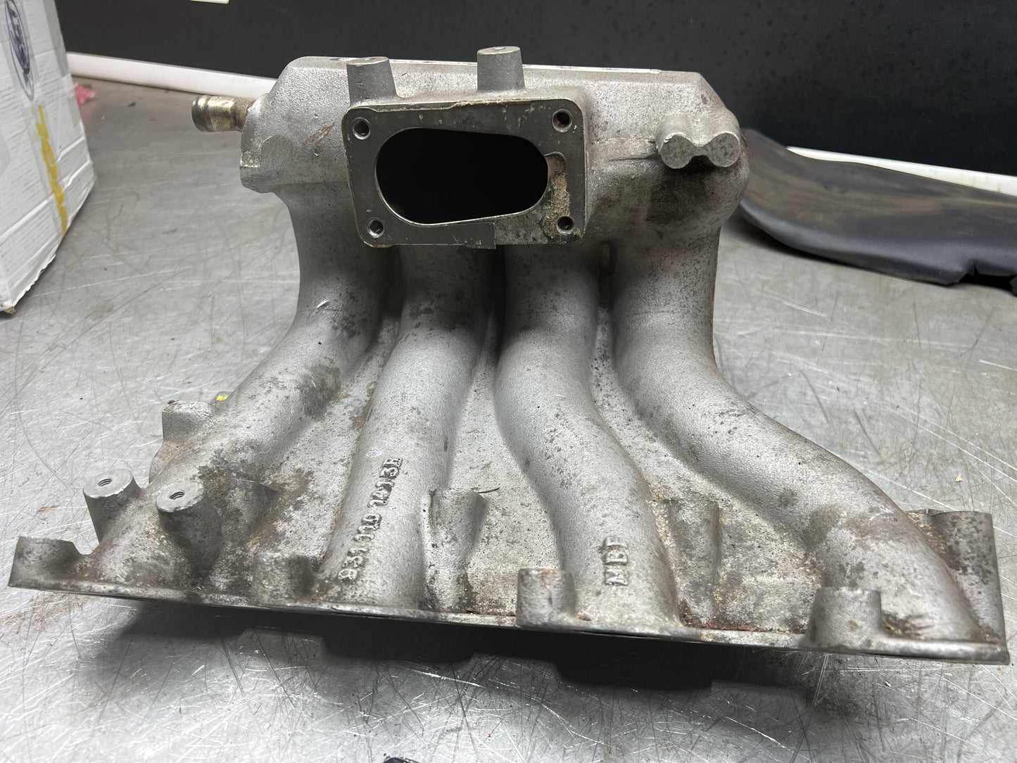 Porsche 924 turbo S1 inlet Intake manifold. 9311101413R used