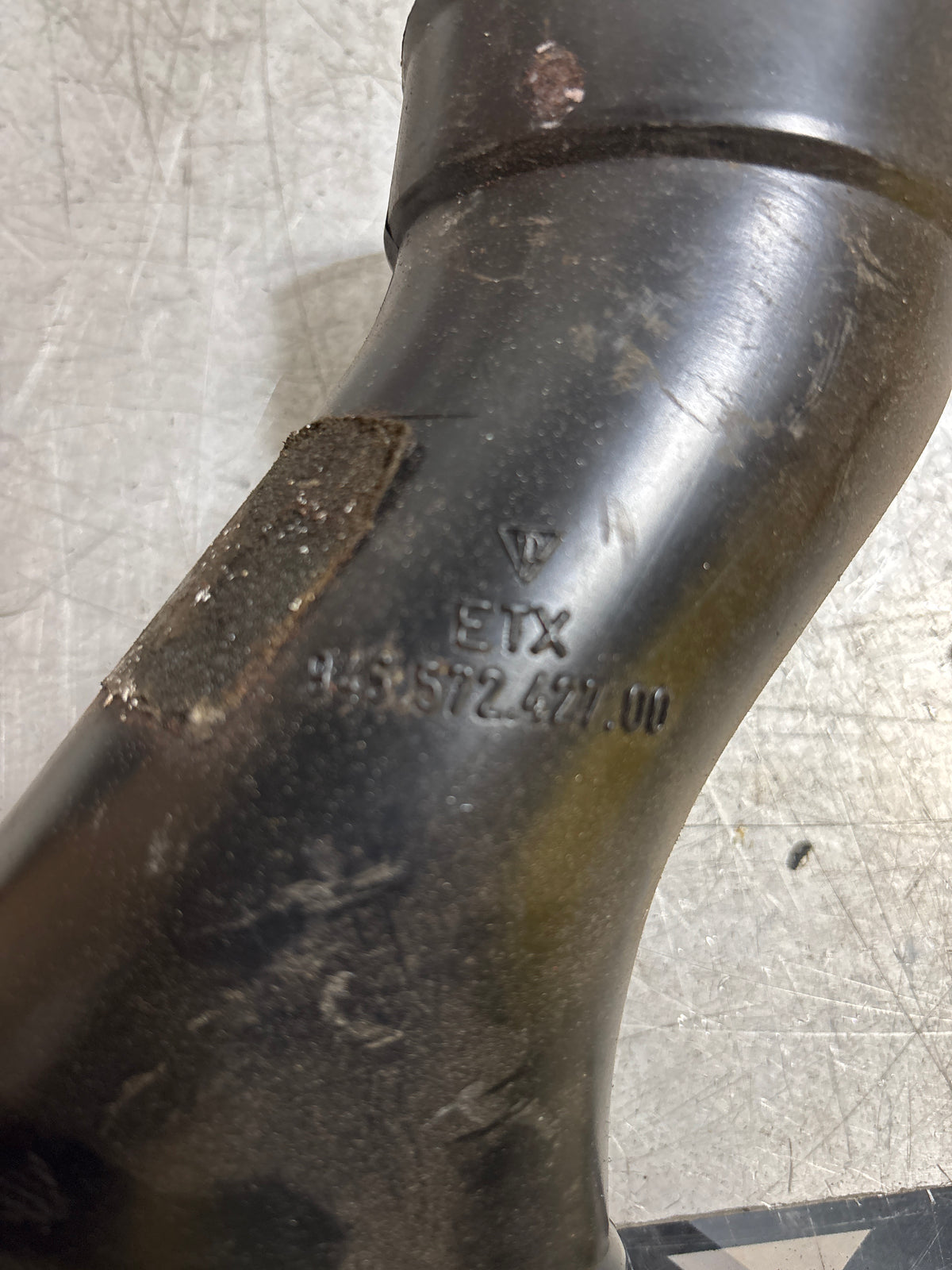 Porsche 944 Tubo sfiato aria cruscotto destro, usato 94557242700