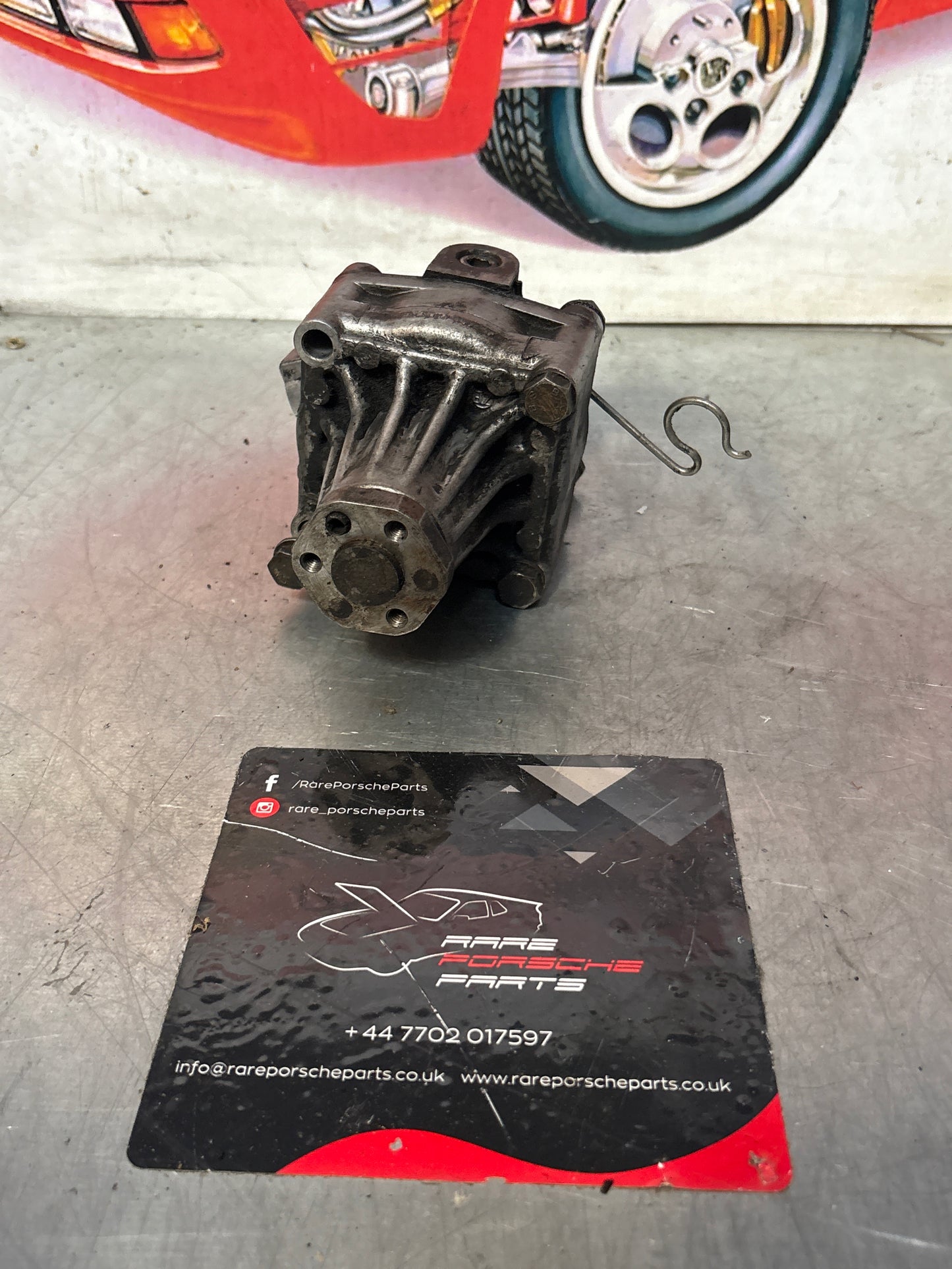 Porsche 924S / 944 power steering pump 7681955116 ZF