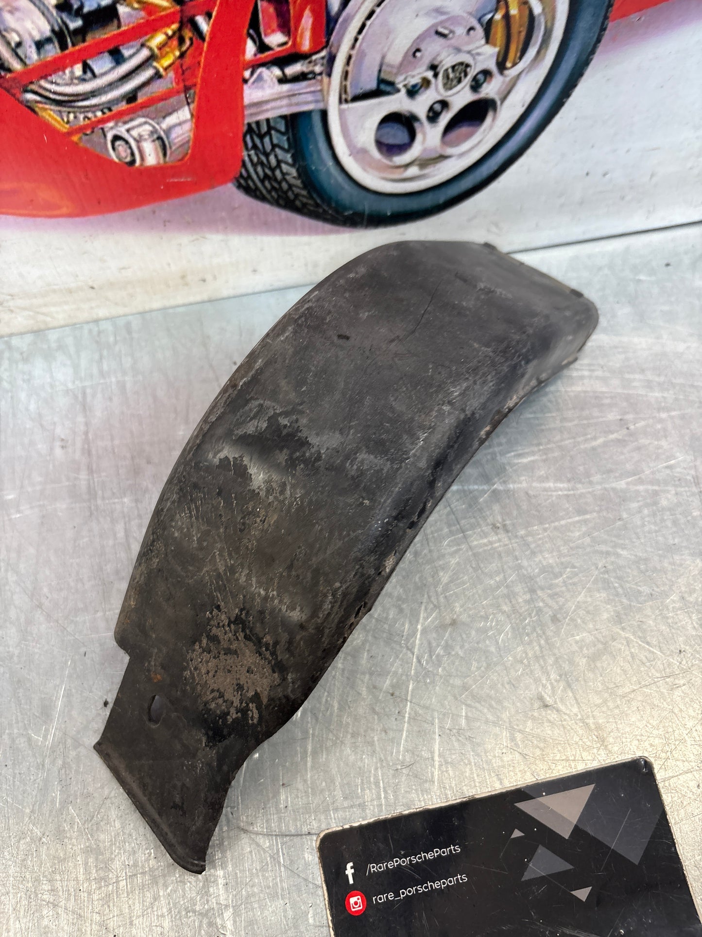 Porsche 928 fuel tank cover, for spares or repair 92820137303