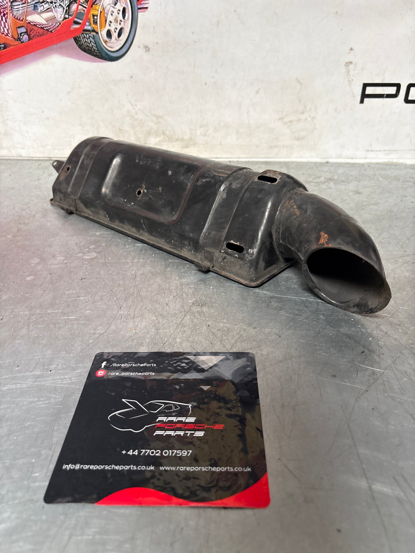 Porsche 924 turbo air box filter housing lower 93111002103, refurbished