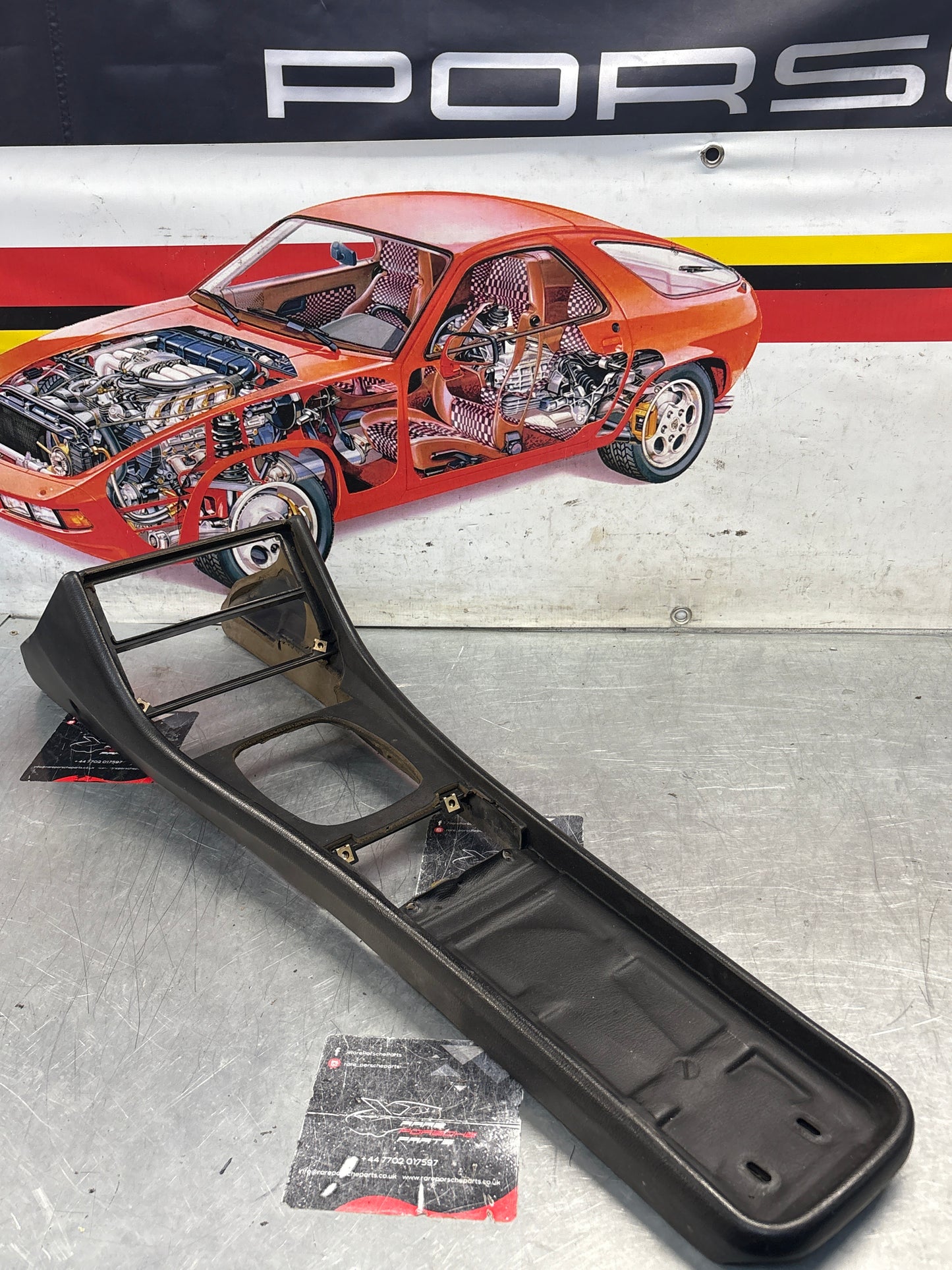 Porsche 944 centre console black 94455205100 used