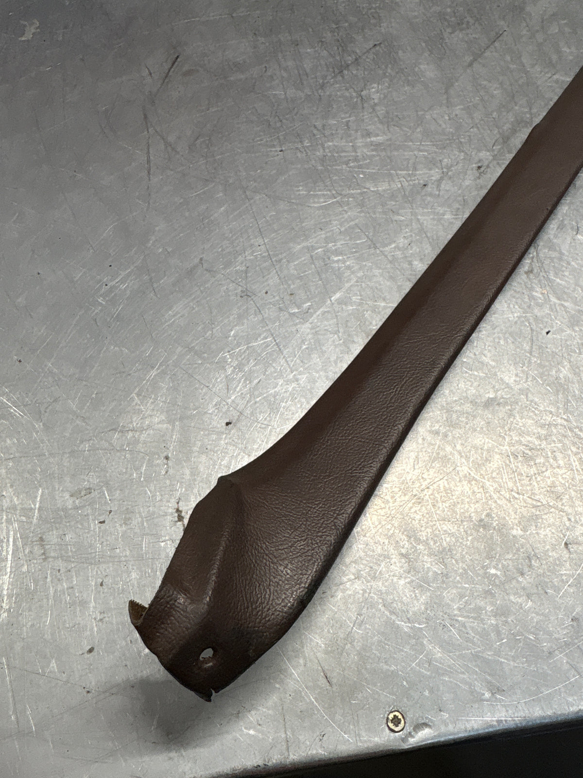 Porsche 928 tailgate trim, left, near side, brown, 92855503702, used