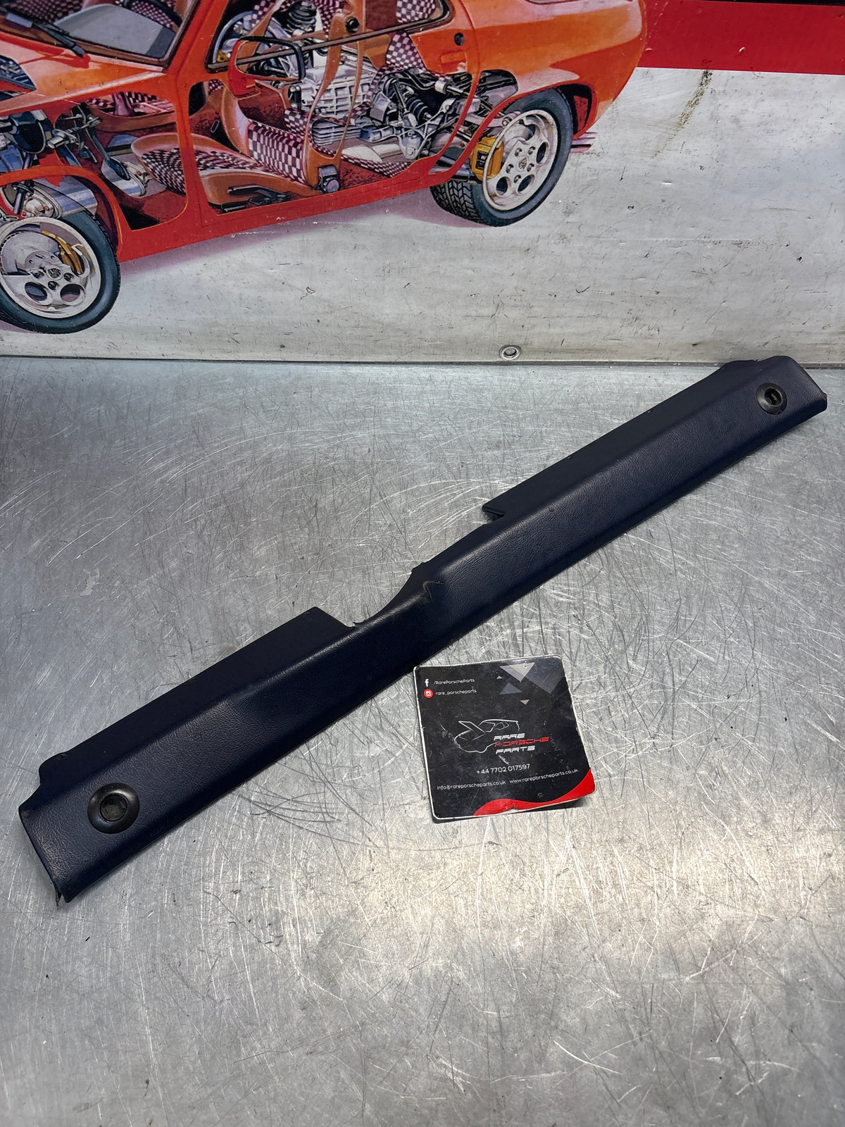 Porsche 928 tailgate interior trim, used, cobalt blue 92855504705