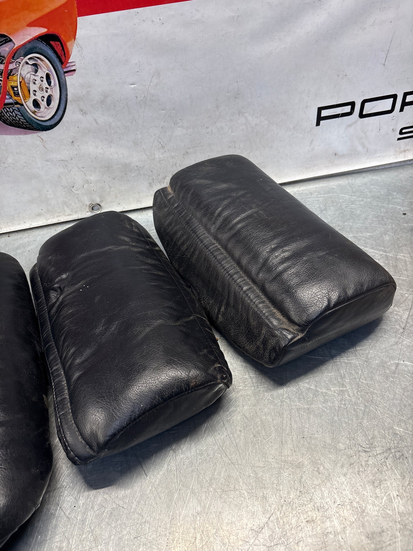 Porsche 928 rear left seat and center + upper cushion, used, black 92852205951 / 92852208751 / 92852204550