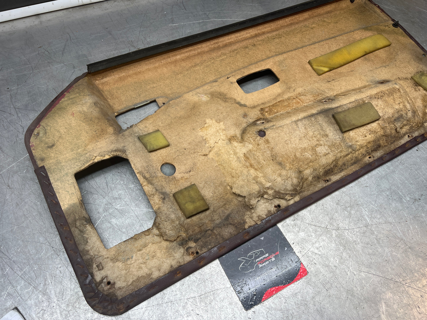 Porsche 944 left burgundy  door card for late cars from 85.5 944555017