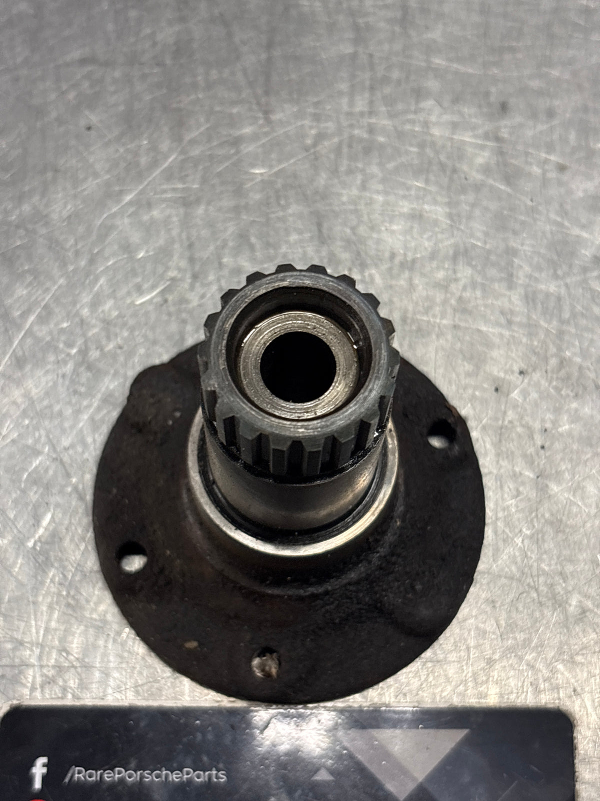 Porsche 914 rear axle stub, used 91433220901