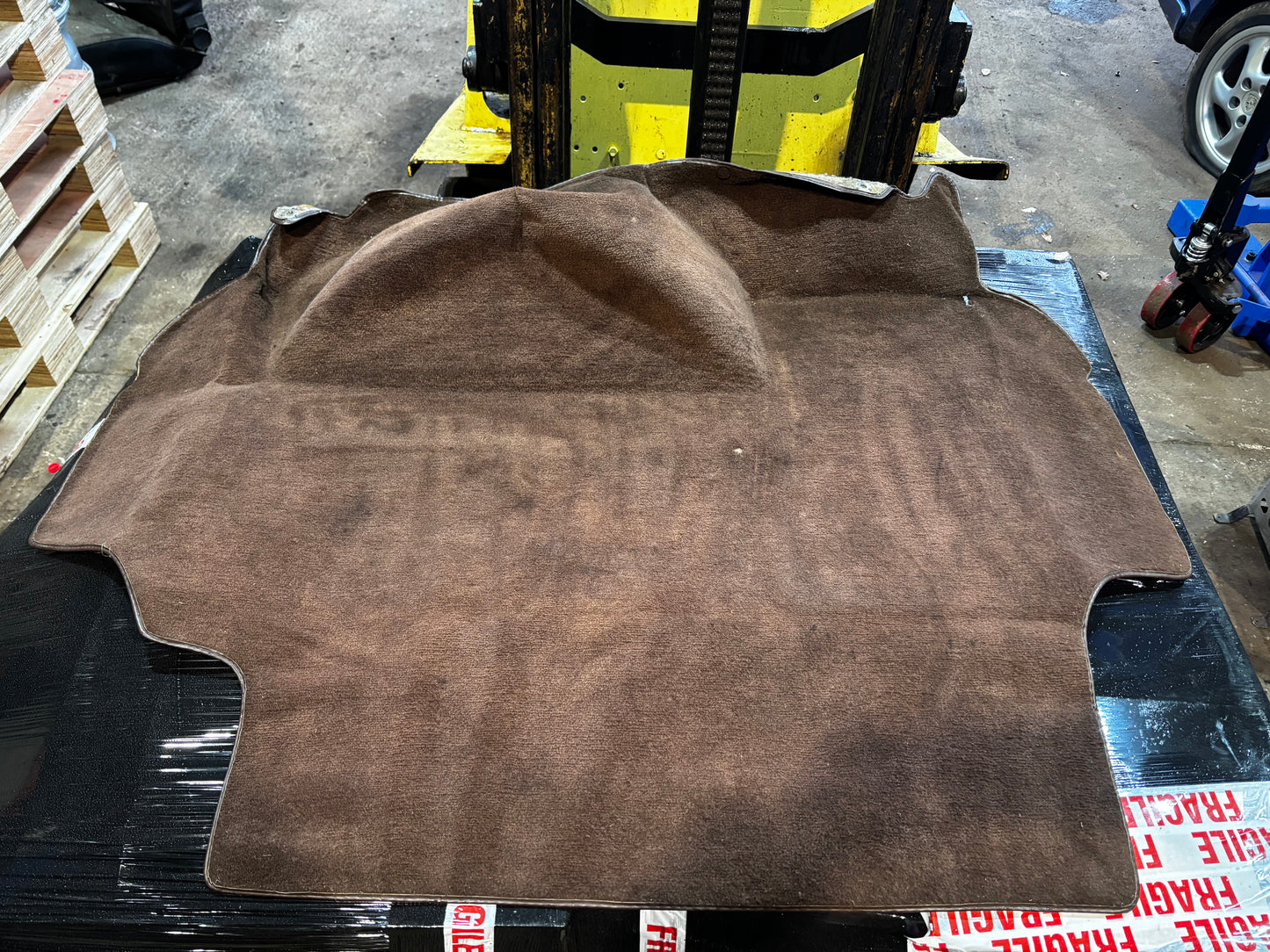 Porsche 924 944 boot carpet, brown, 94555506303 used, full size wheel type