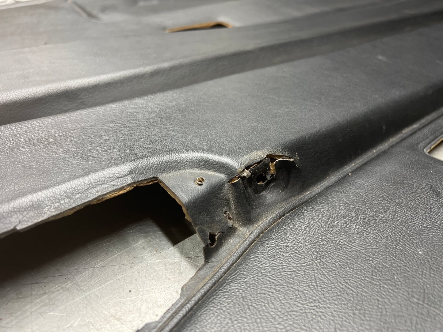 Pair Of Porsche 944 door cards black 94455501701 94455501801 used condition.