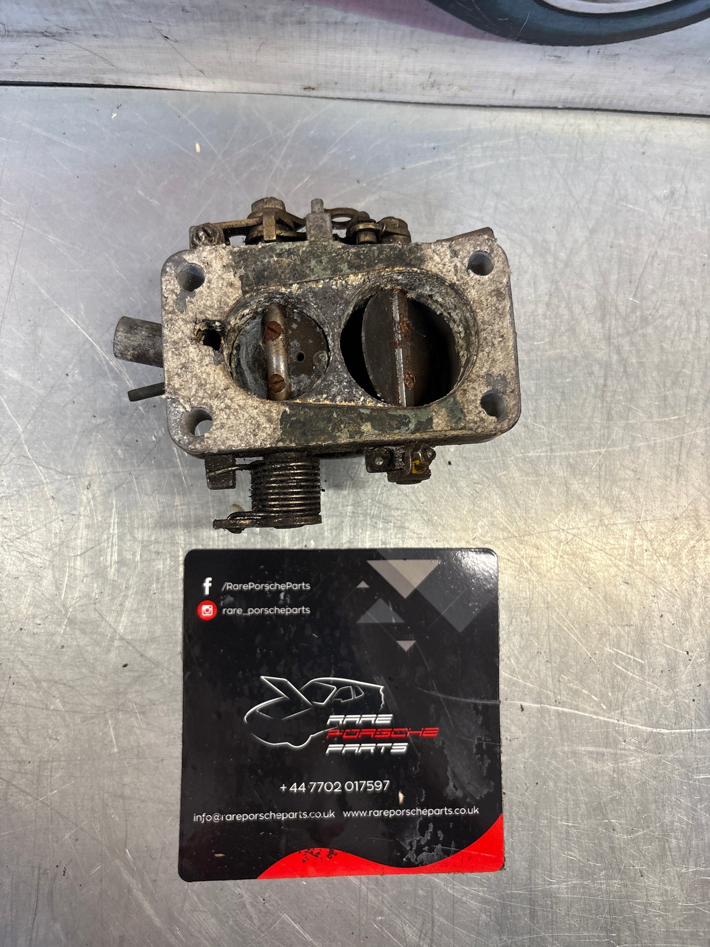 Porsche 924 2.0 Turbo S1 throttle body LHD 93111006105, used, for spares or repair