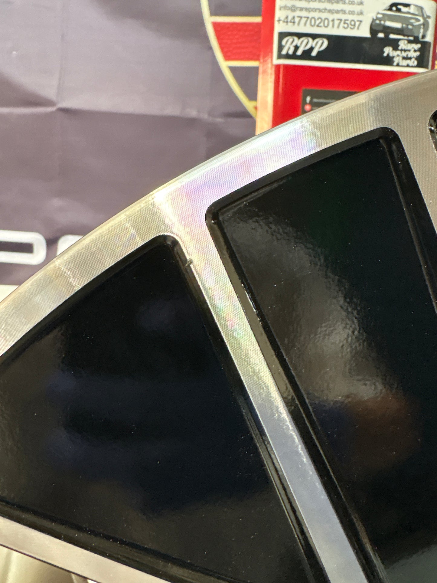 Ruota Porsche Taycan Turbo Aero cerchio 20" 9J1601025K, usata, in ottime condizioni