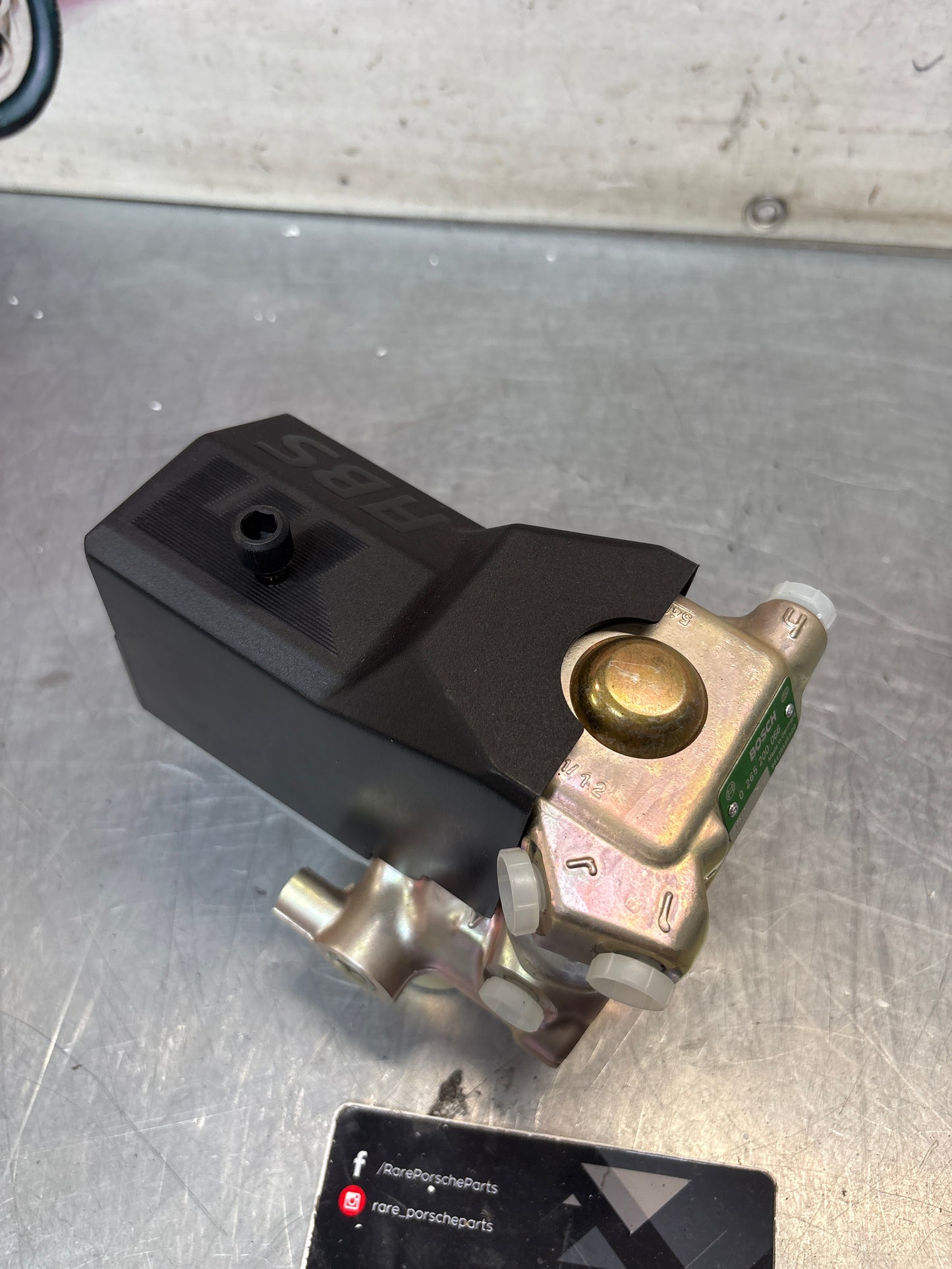 Porsche 964 hydraulic unit 96435595500 / 0265200066 New NOS