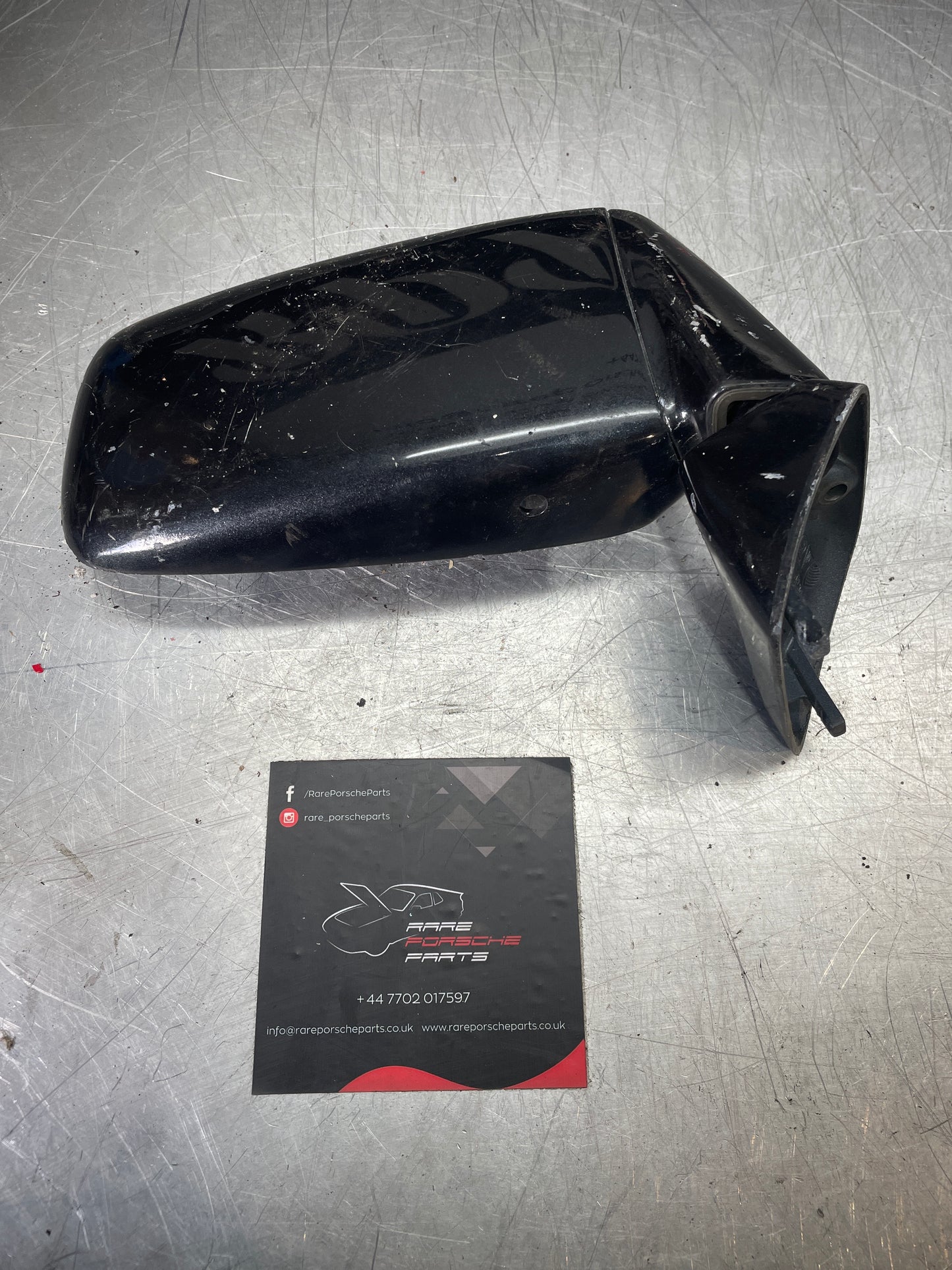 Porsche 944 right mirror housing, used 94573102201