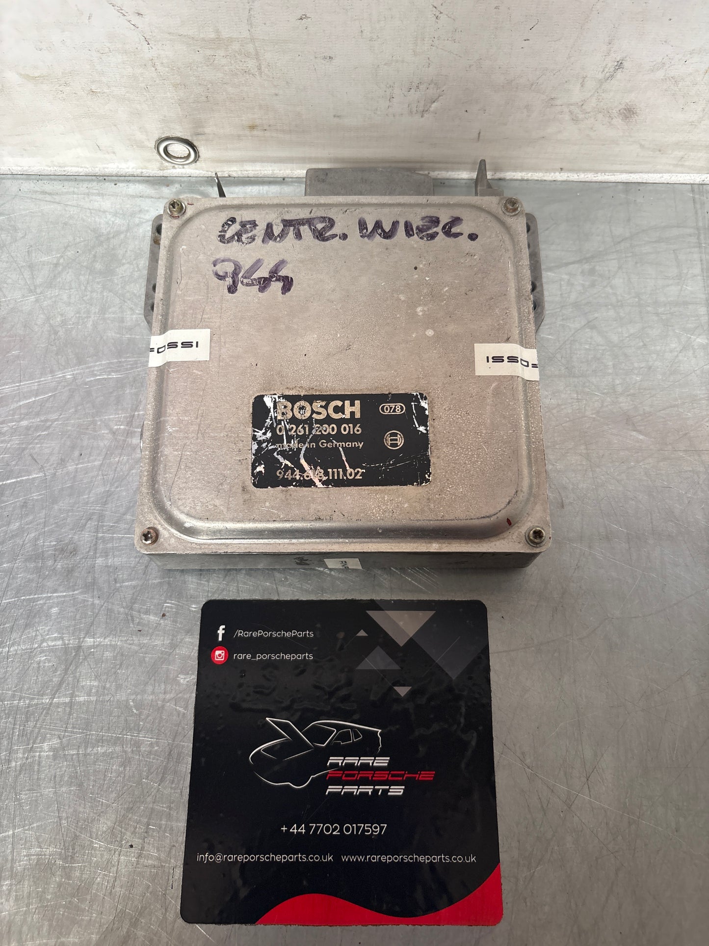 Porsche 944  ECU 94461811102 / 0261200016 used