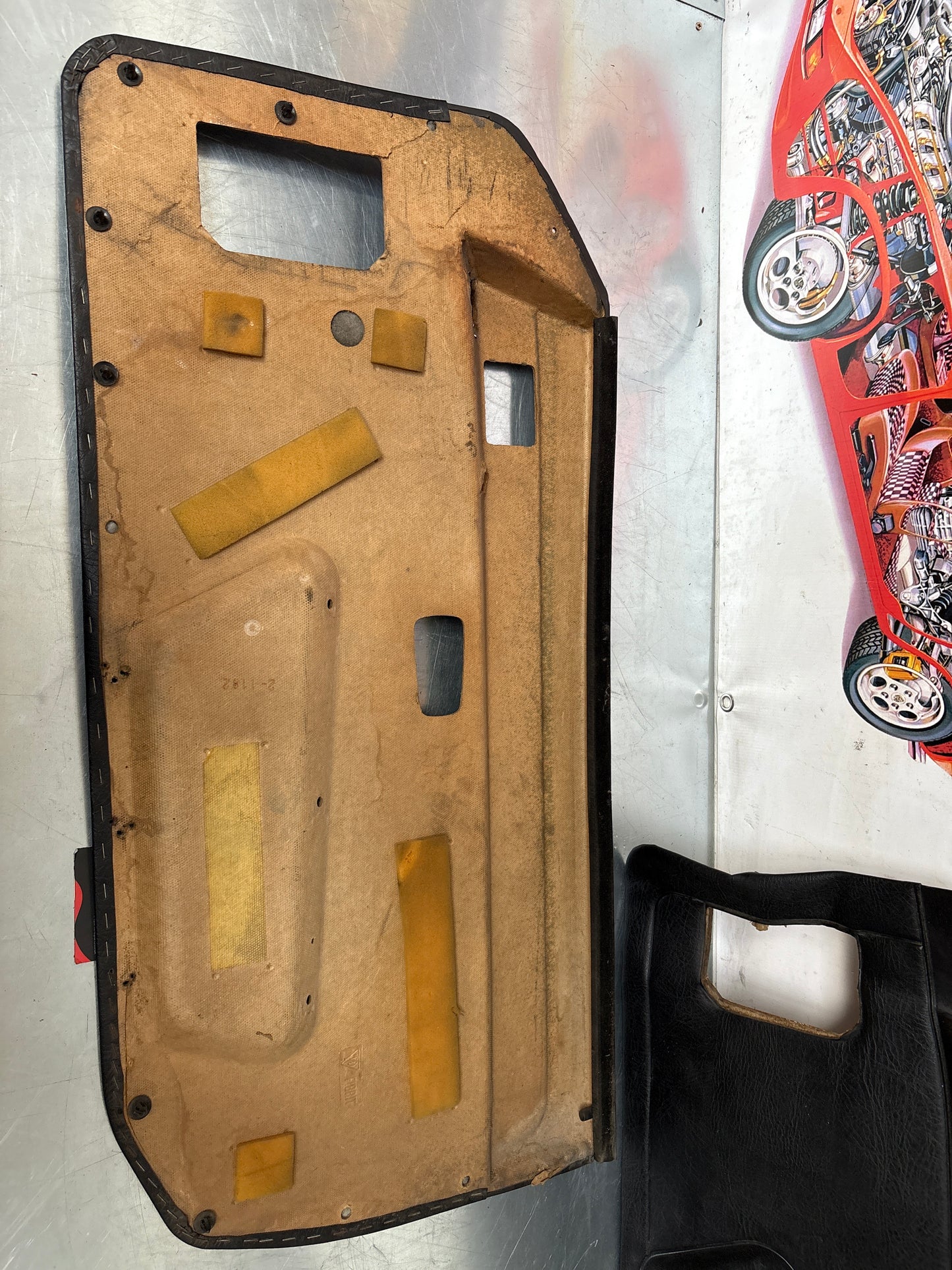 Porsche early 924 / 944 pair of Used black doors, LHD 477867011 / 477857012