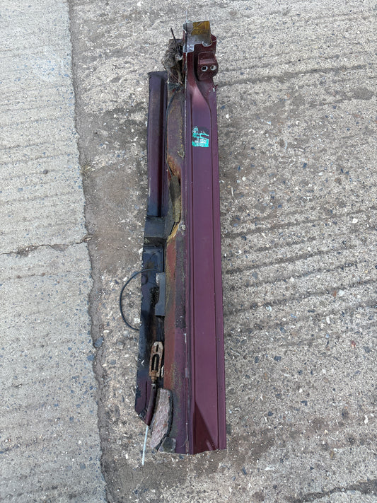 Porsche 924 right sill section cut