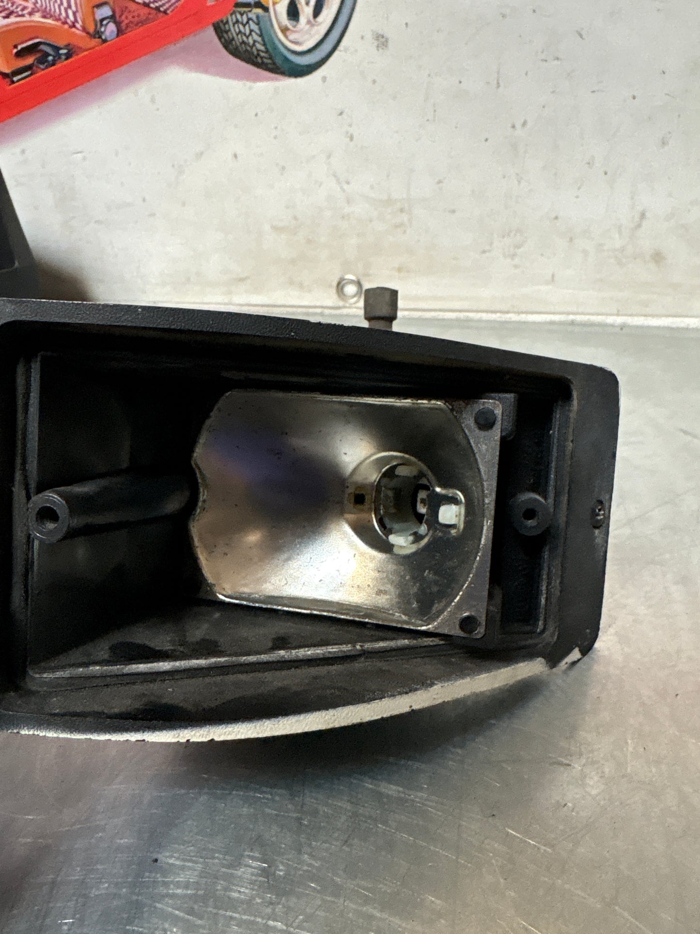 Porsche 924 O/S LH Front indicator unit, without lense used 477953065A