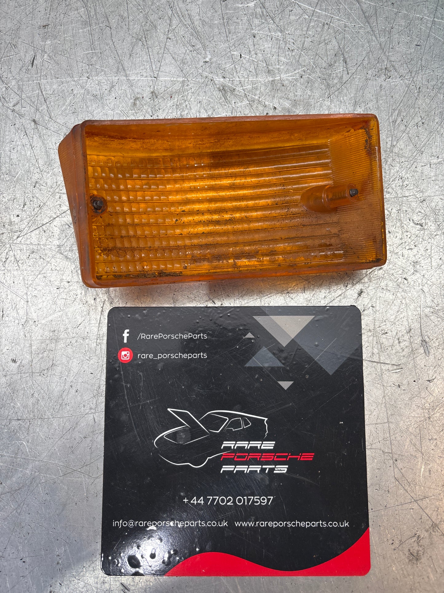 Porsche 924 944 front indicator lens right O/S 477953162 used, cracked