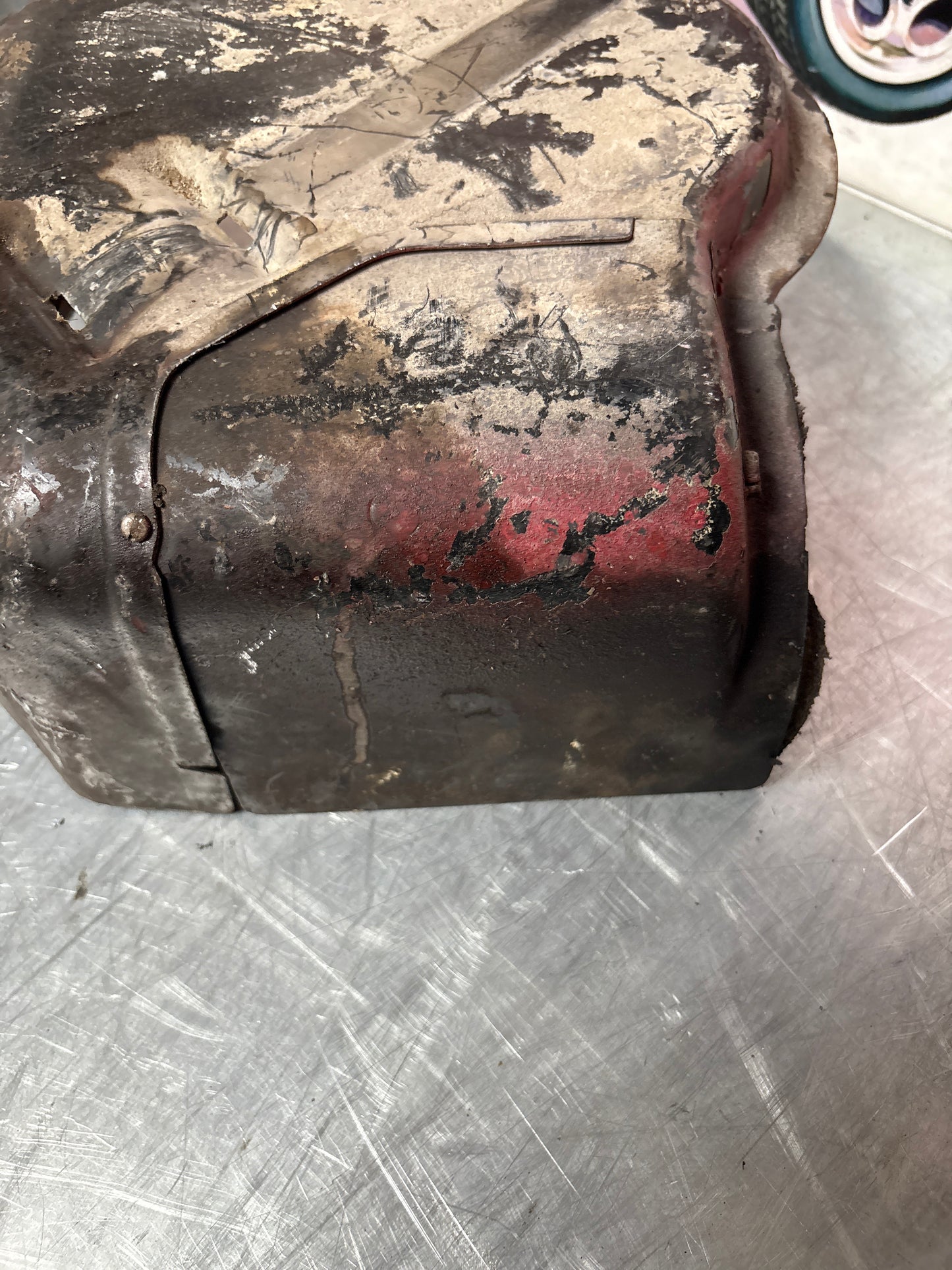 Porsche 944 85.5- fuel pump cover plate,used  94420133100