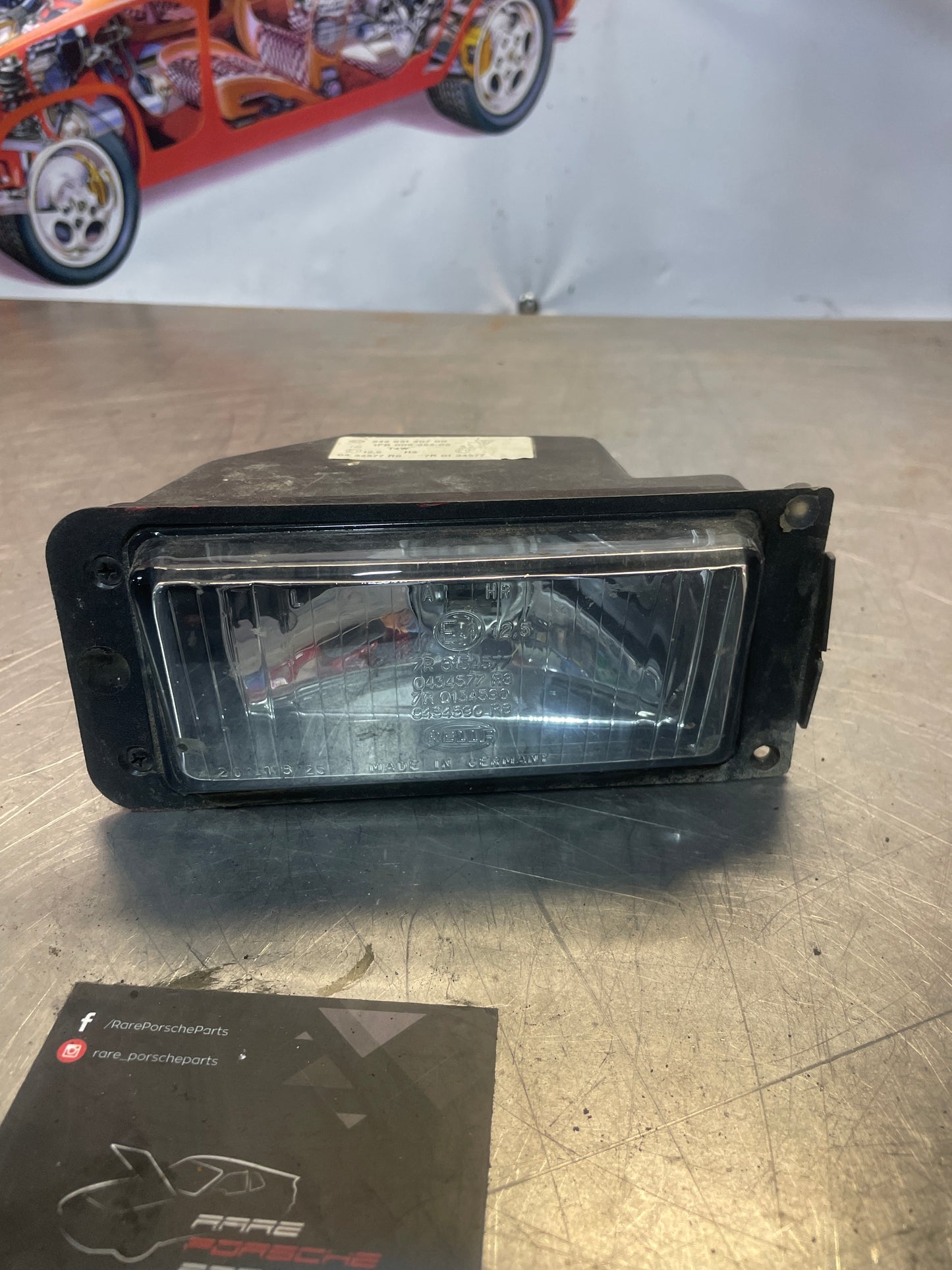 Porsche 911 / 924 / 924S / 944 additional headlight, left used 94463140700