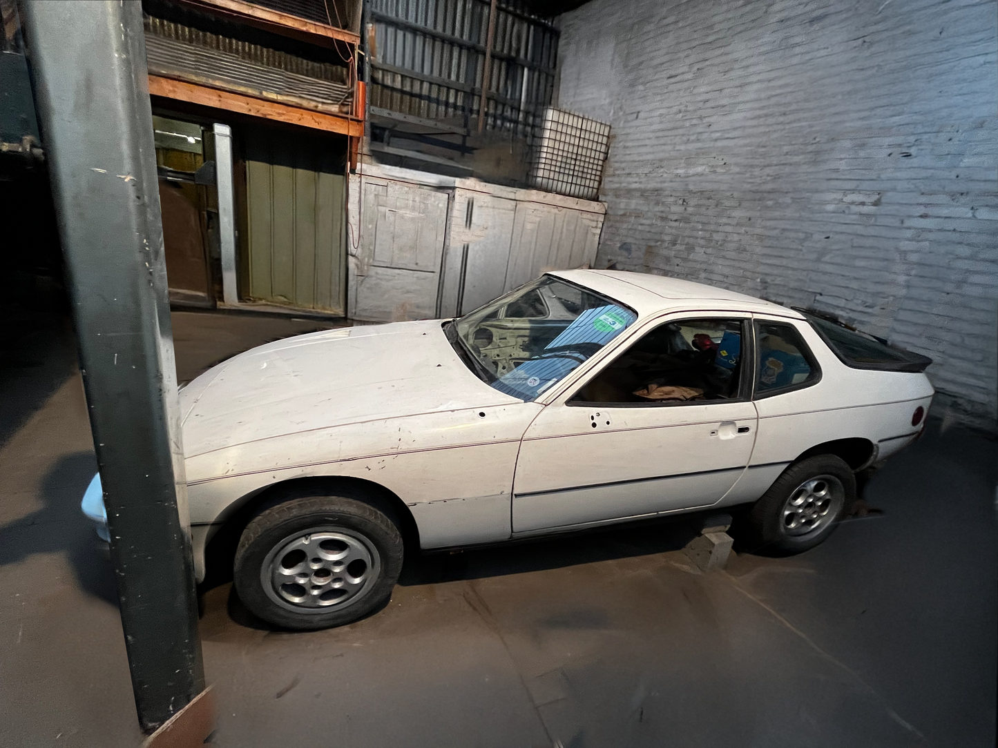 Porsche 924 Turbo, Targa, white, 1981, with Florida title, LHD