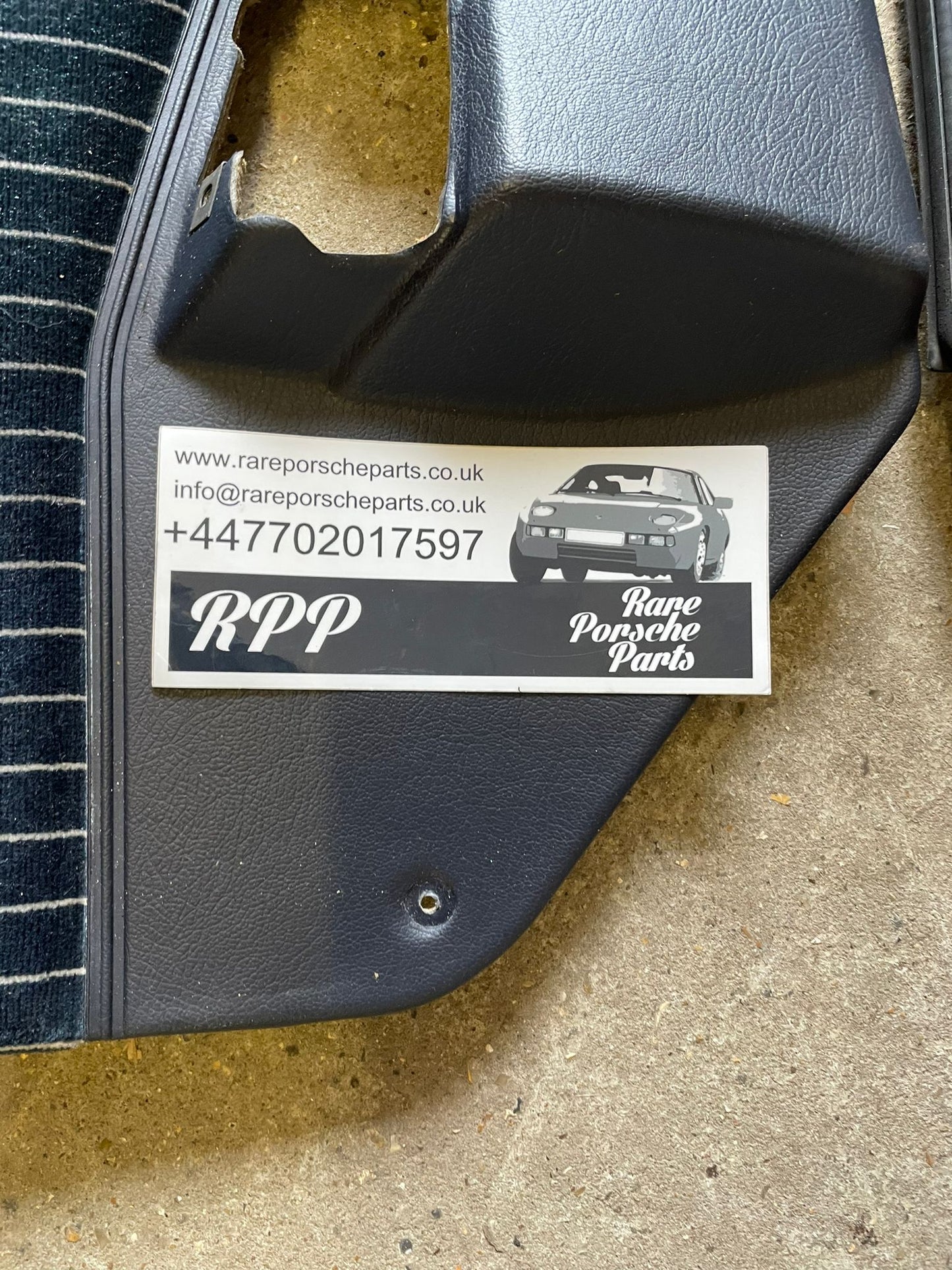 Porsche 944 coppia di cartellini porta blu per auto tardive dal 85.5. Condizioni perfette.