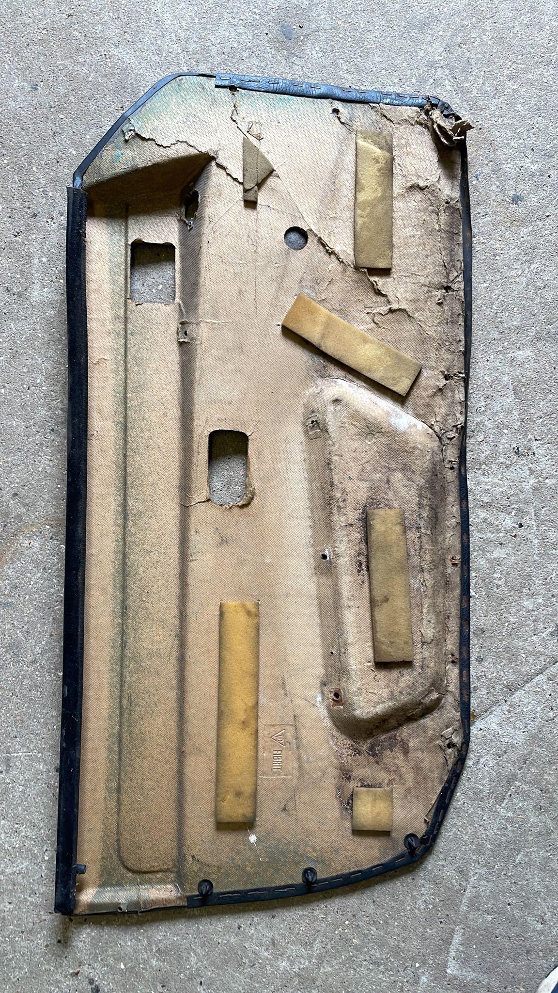 Porsche 924/944 ealry Porsche scripted door card in need of refurb