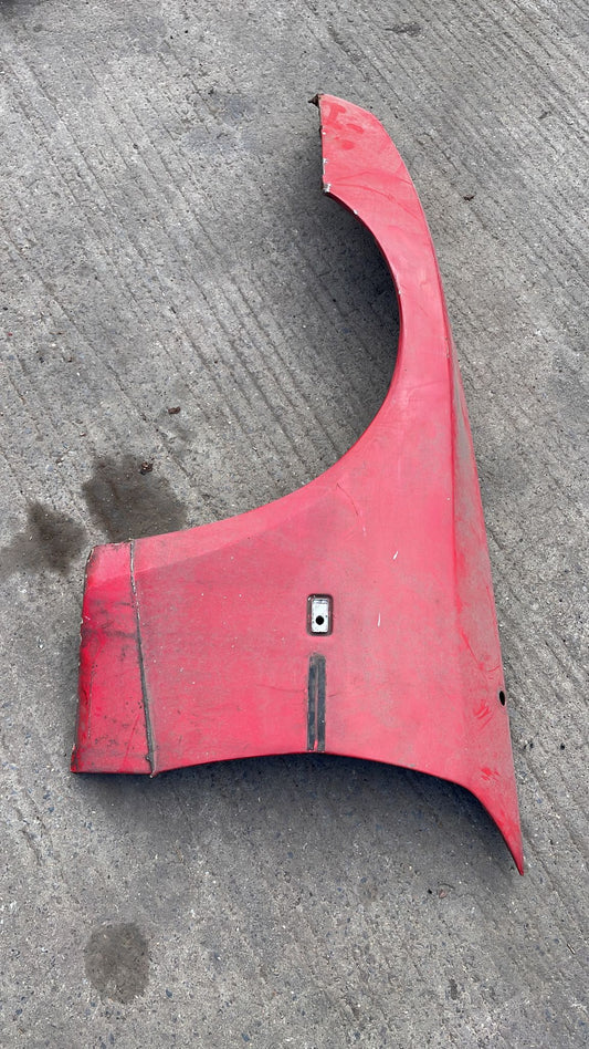 Porsche 944, early front left wing, in need of repair