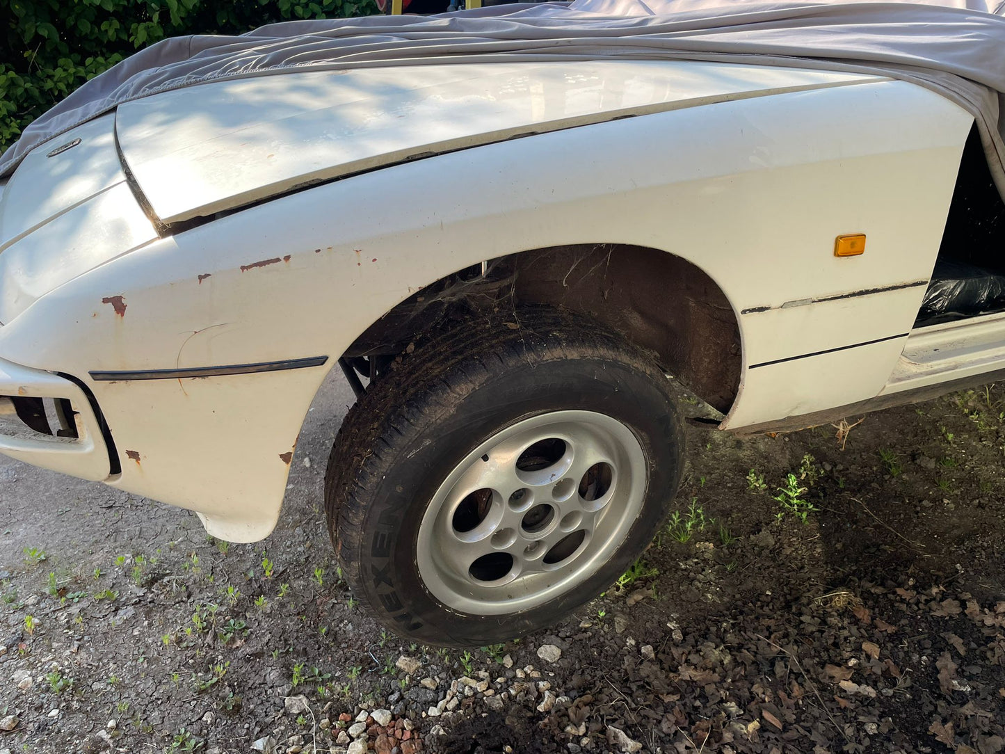 Porsche 924 left front wing used