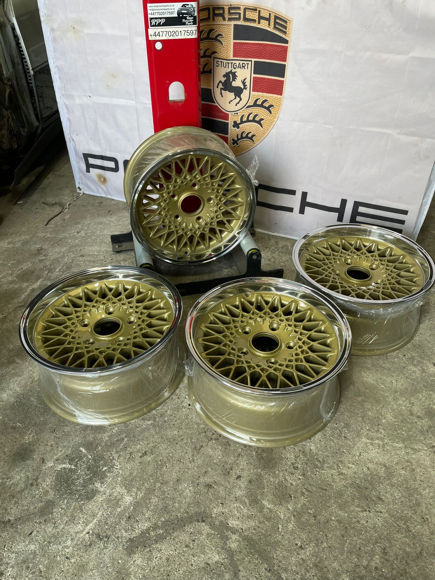 5x130 Compomotive alloy wheel set Porsche 924/944, refurbished 7Jx15