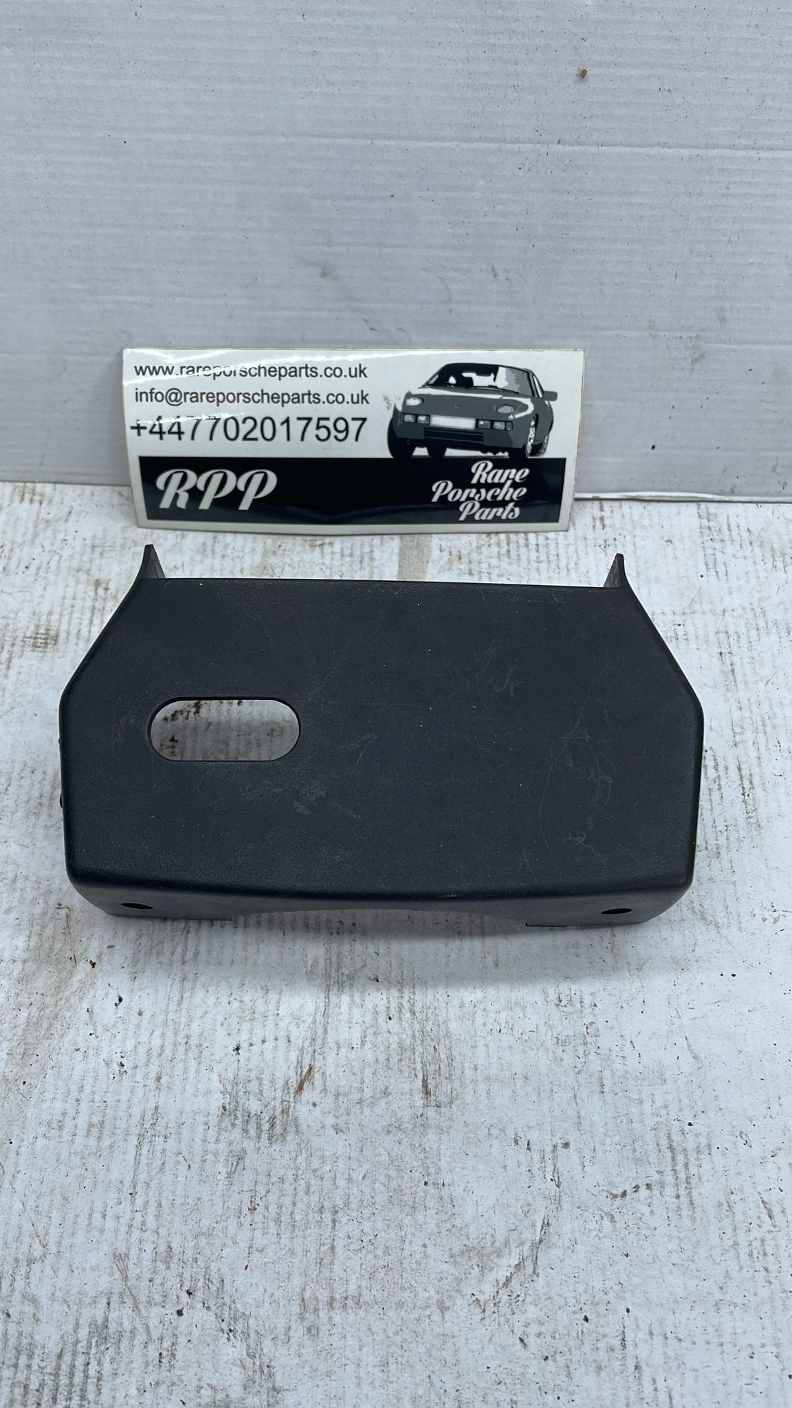 Porsche 911/964 Rivestimento del cofano dello sterzo, usato 96455227500