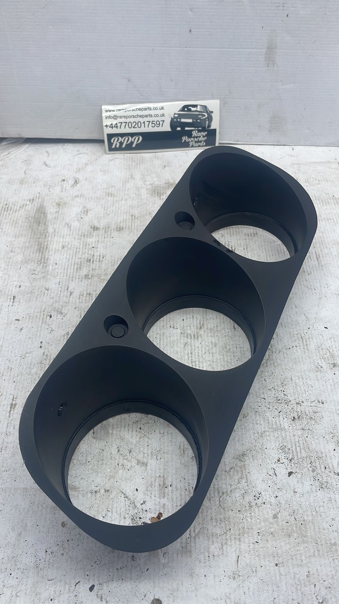 Porsche 944 924S cornice cruscotto pannello quadrante chiesuola 477857283 nero, senza foro abbagliante, usato