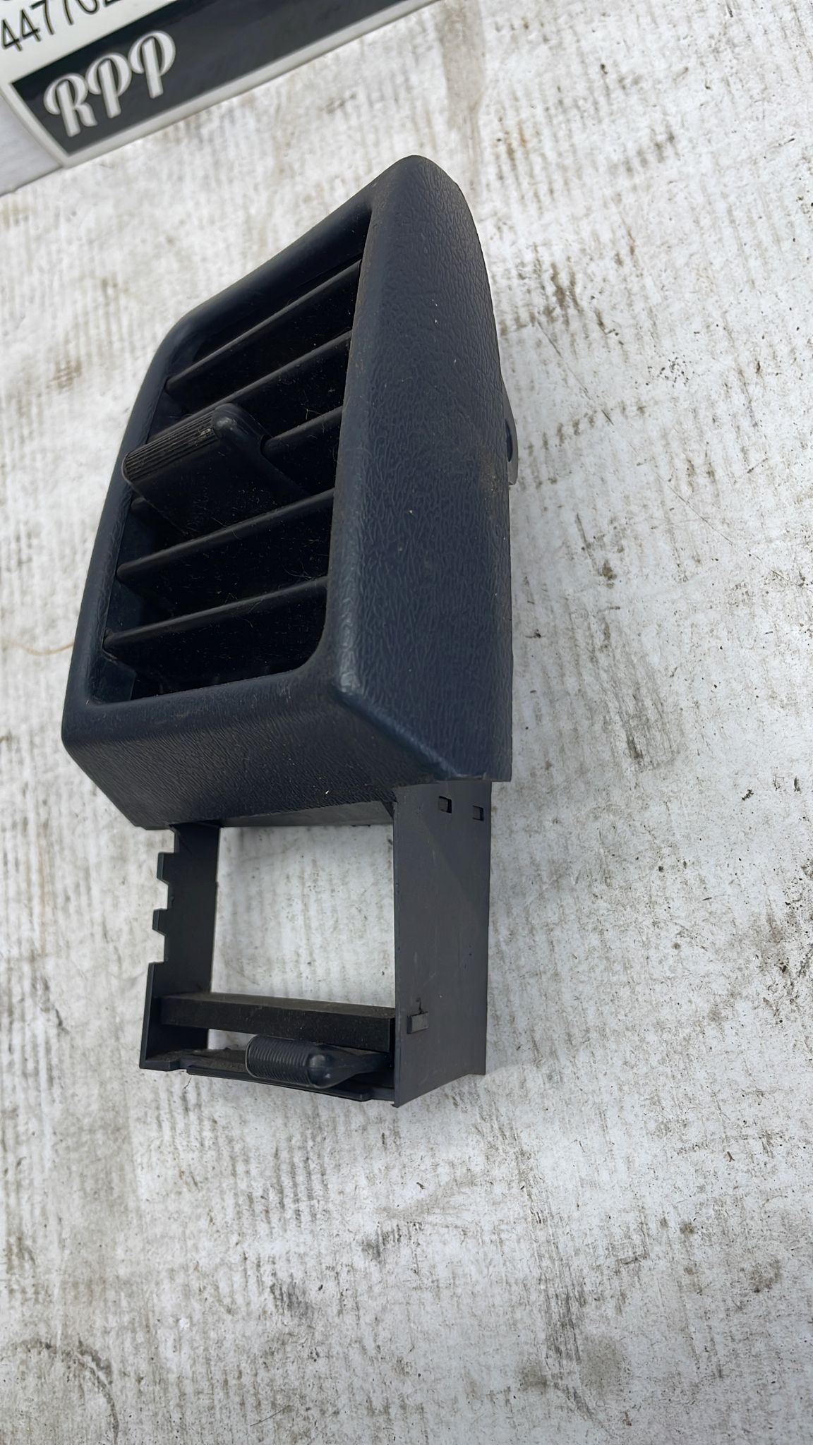 Porsche 944 Dark Blue right Interior dash air vent. 94457225200. 944 527 252 00 used