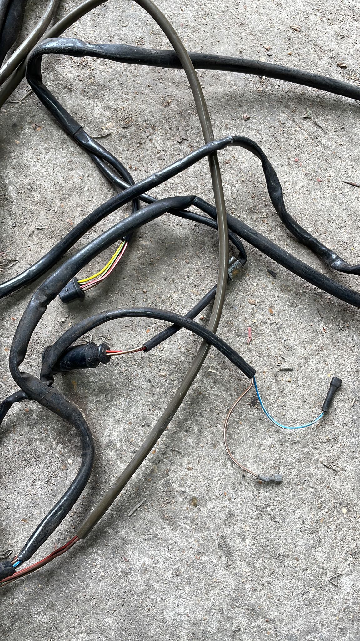 Porsche 928 S2 1986 Drivers Door wiring harness, loom, from a LHD car, used