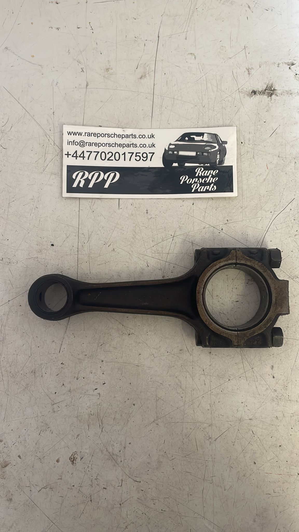 Porsche 924 2.0 N/A connecting rod, con rod 046198401, used