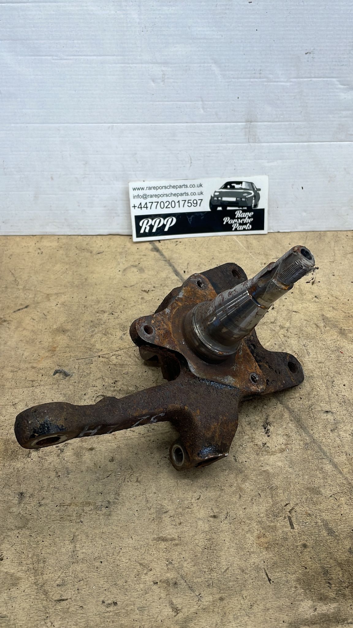 Porsche 944 S2 front left knuckle, spindle, 95134165506, used