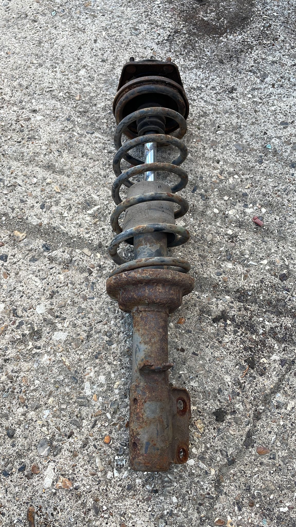 Porsche 944 early, 924S left suspension leg, used, spares or repair