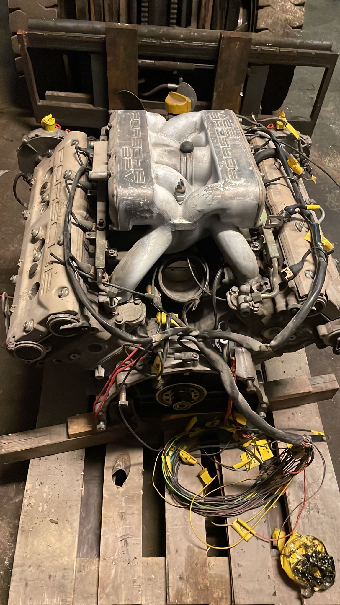 porsche-928-s4-engine-m28-41-unknown-condition-turns-by-hand-spares