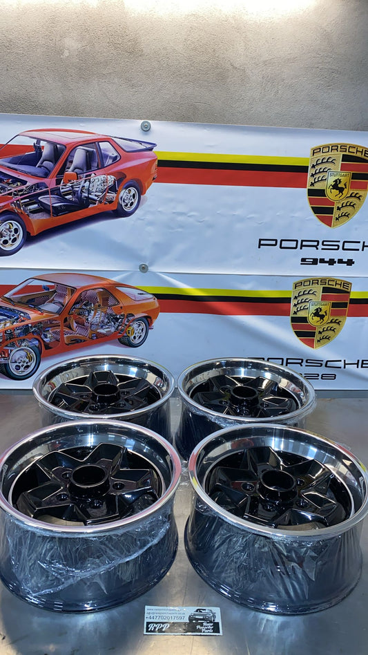 Porsche 911/944 Hackmesser Cookie cutters set of alloy wheels rims 911361023 7Jx15” refurbished